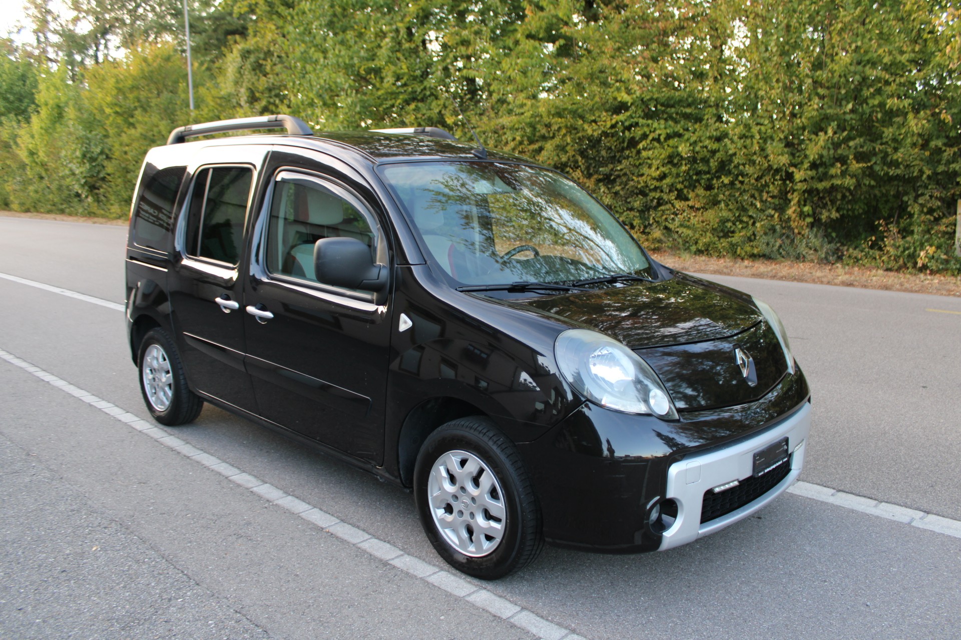 RENAULT Kangoo 1.6 16V Expression Automatic-showroom-element-2