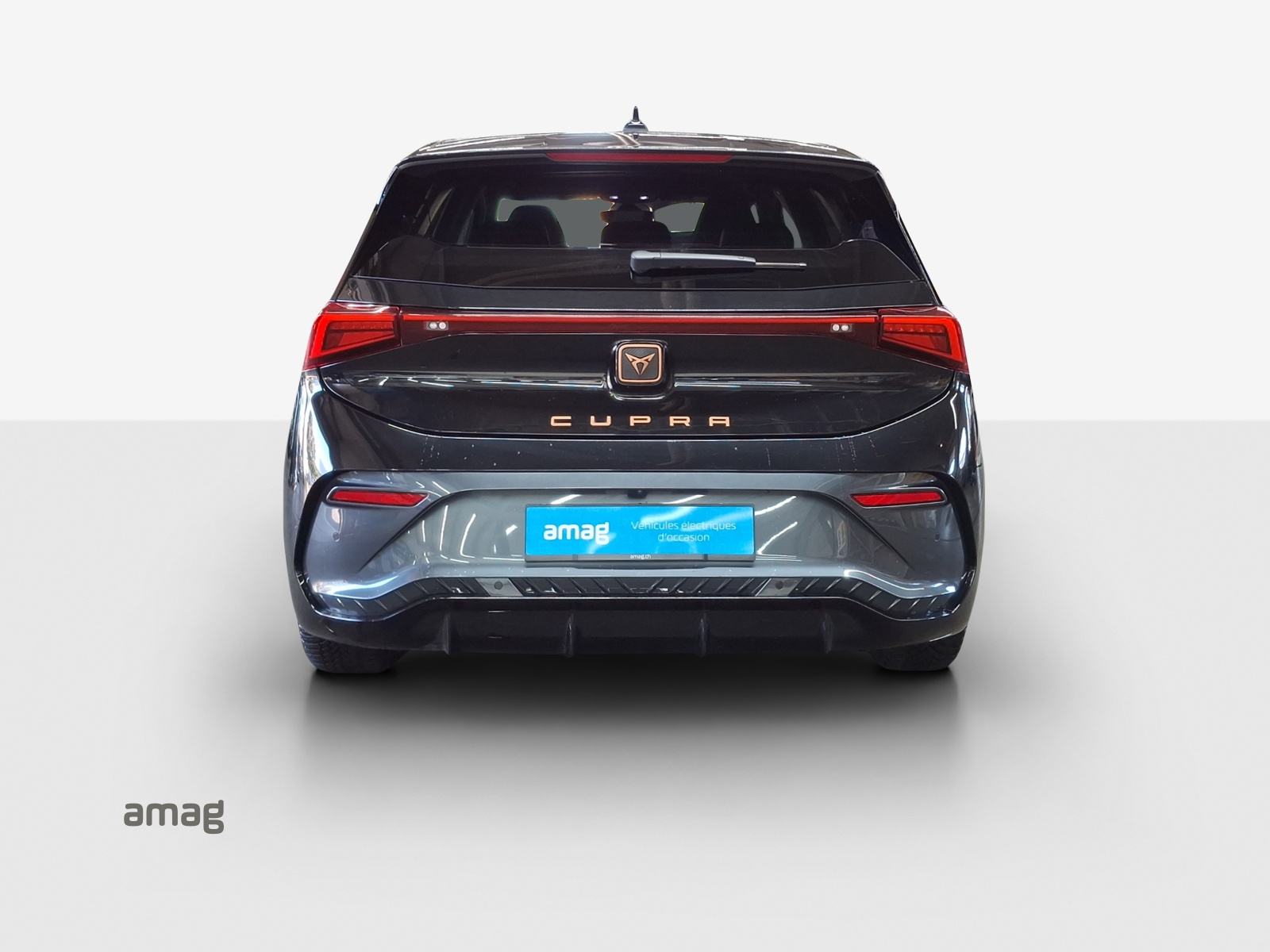 CUPRA Born 79 kWh e-Boost-showroom-element-3