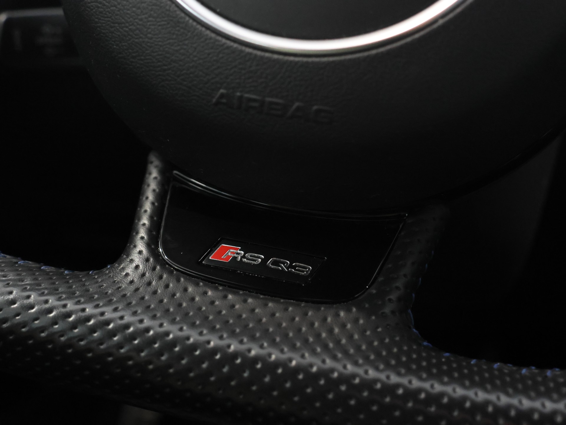 AUDI RS Q3 2.5 TFSI performance quattro S-tronic-image-26