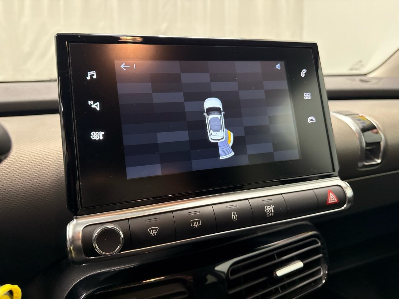 CITROEN C4 Cactus 1.2 Pure Tech Feel-image-6