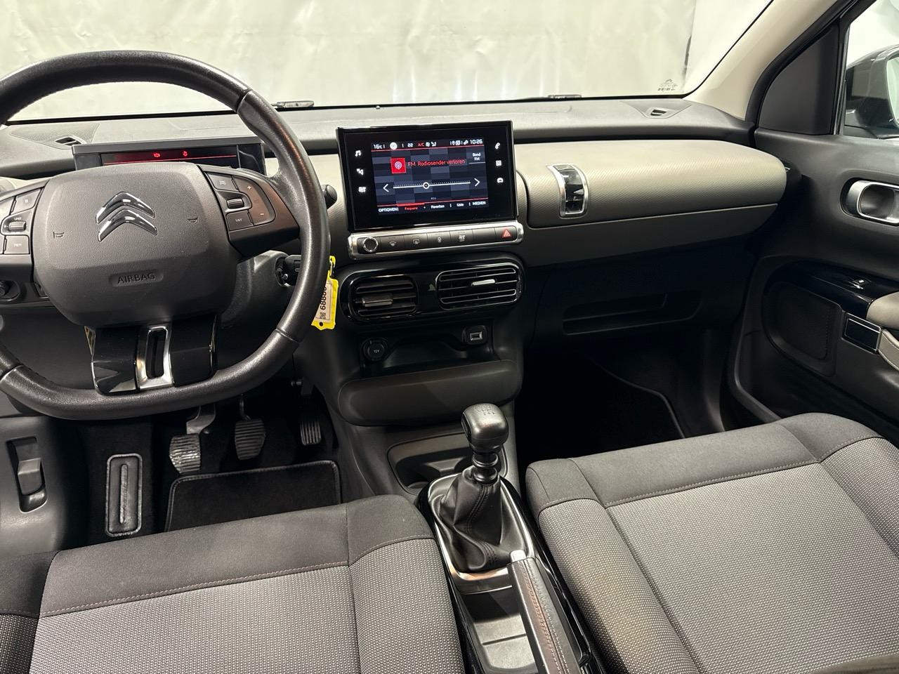 CITROEN C4 Cactus 1.2 Pure Tech Feel-image-4