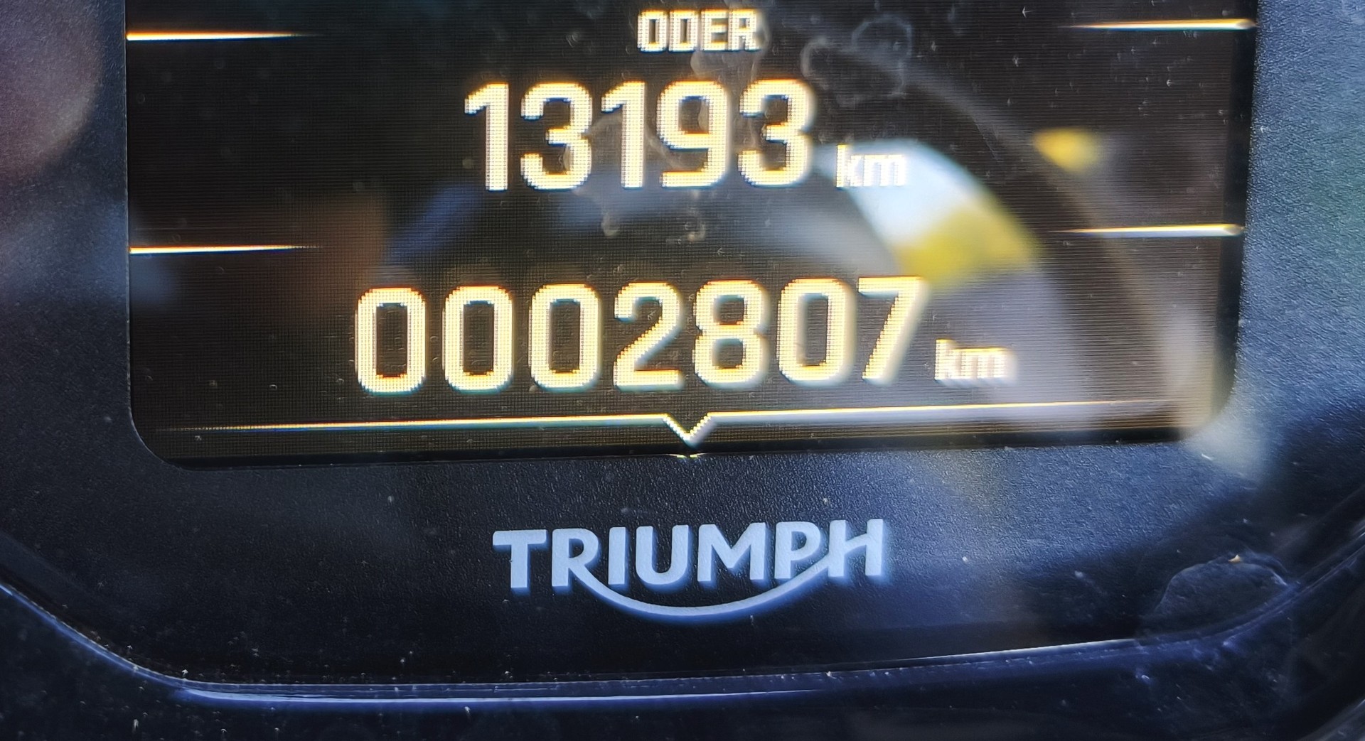 TRIUMPH Daytona 660-image-4