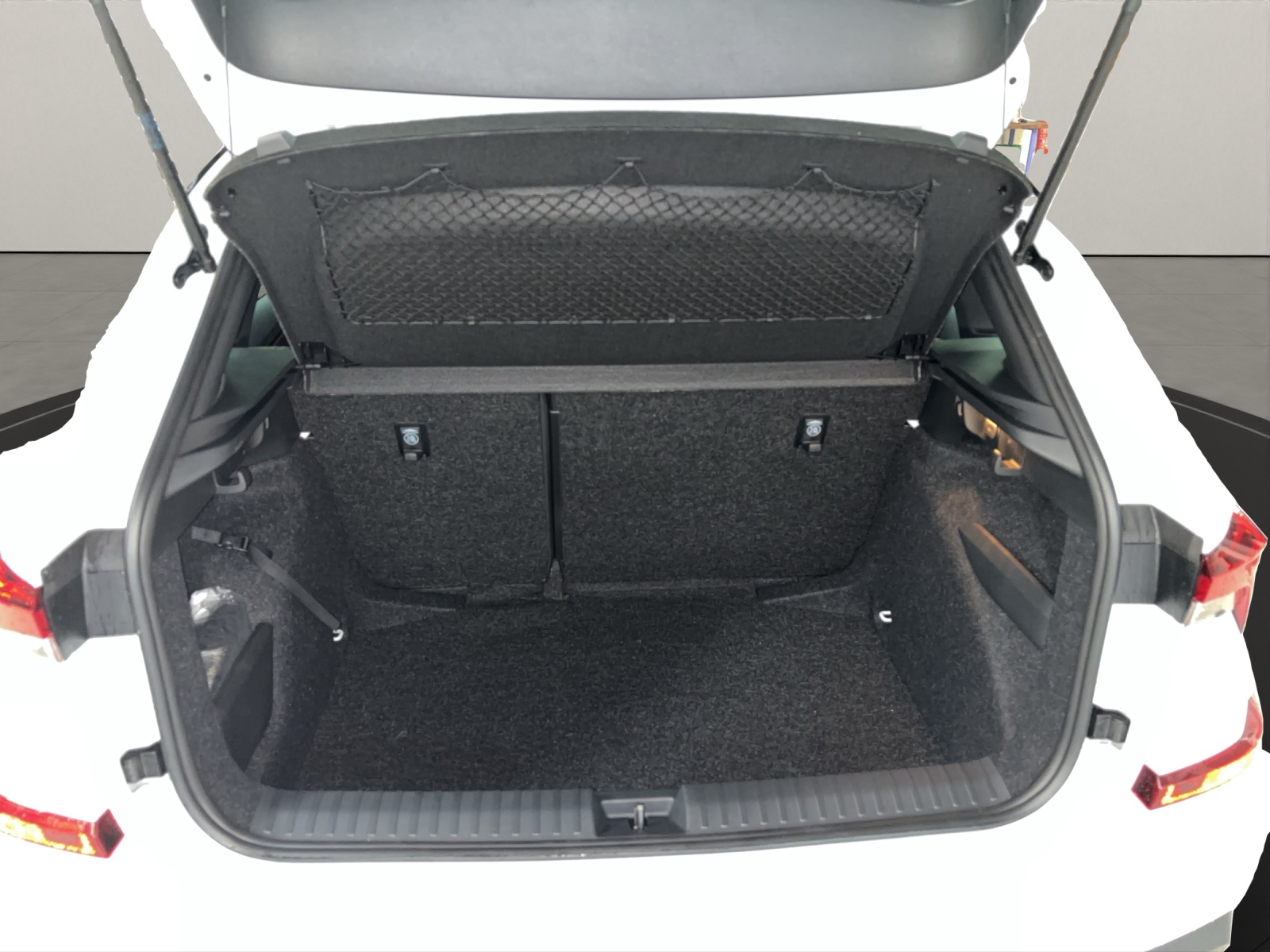 SKODA Kamiq 1.5 TSI Monte Carlo DSG-image-7