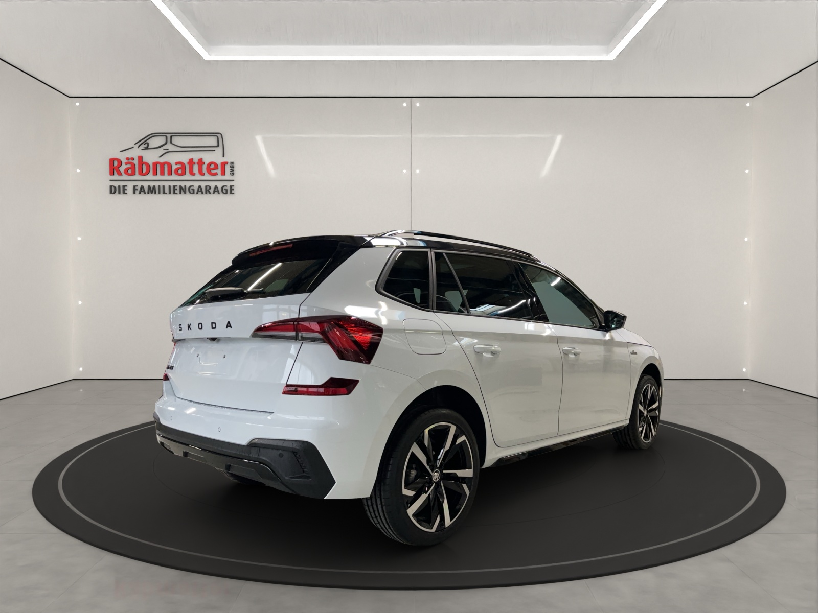 SKODA Kamiq 1.5 TSI Monte Carlo DSG-showroom-element-2