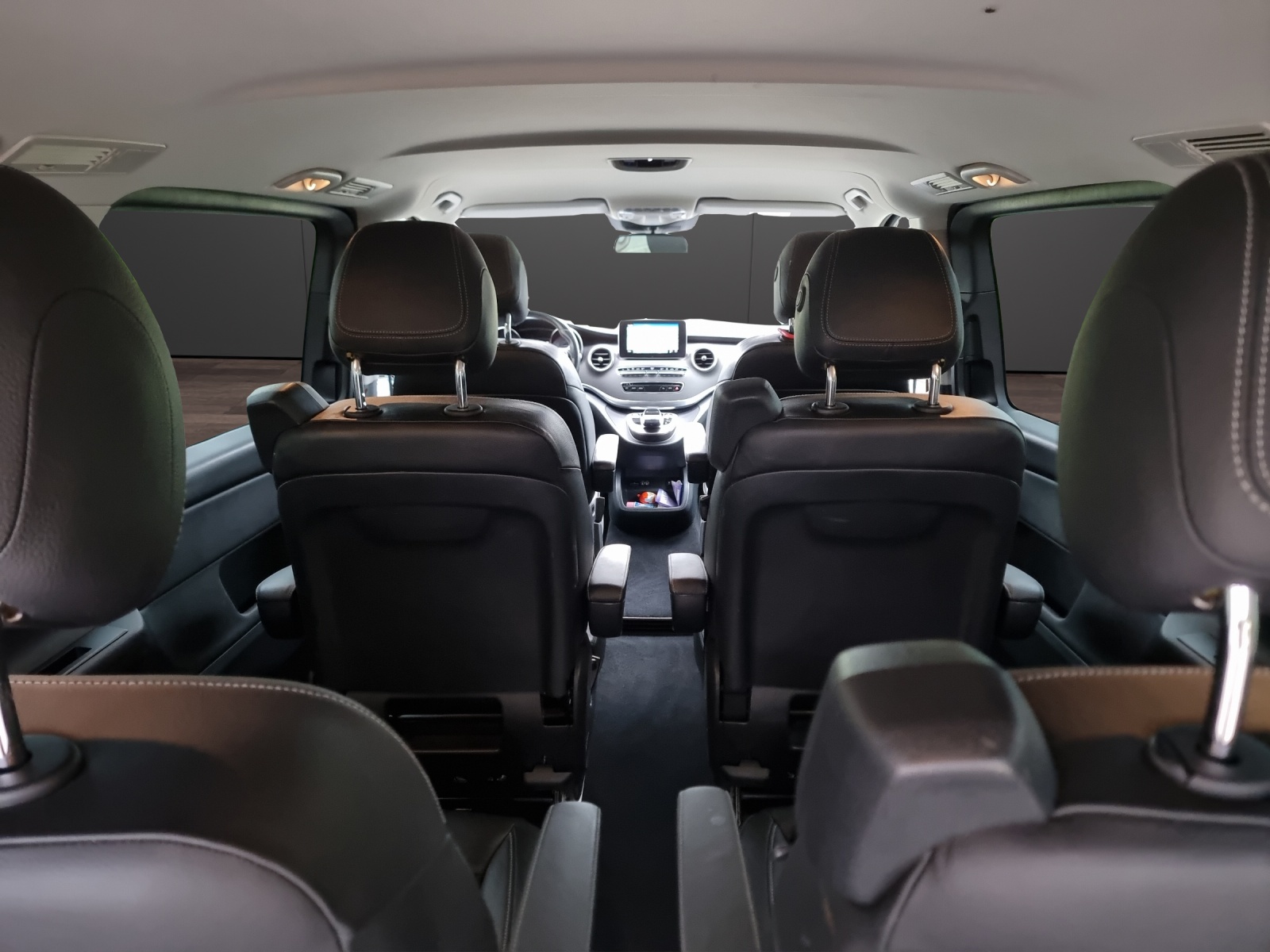 MERCEDES-BENZ V 250 d lang 4Matic 7G-Tronic-image-10