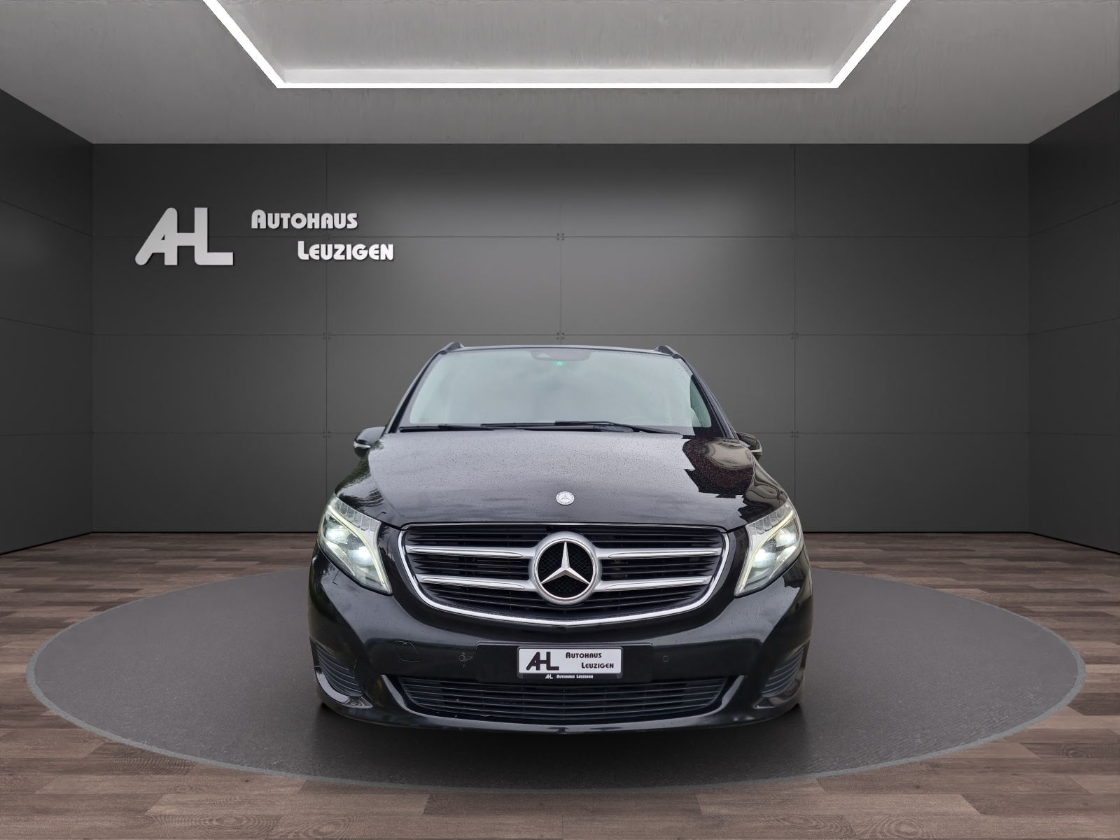 MERCEDES-BENZ V 250 d lang 4Matic 7G-Tronic-image-7