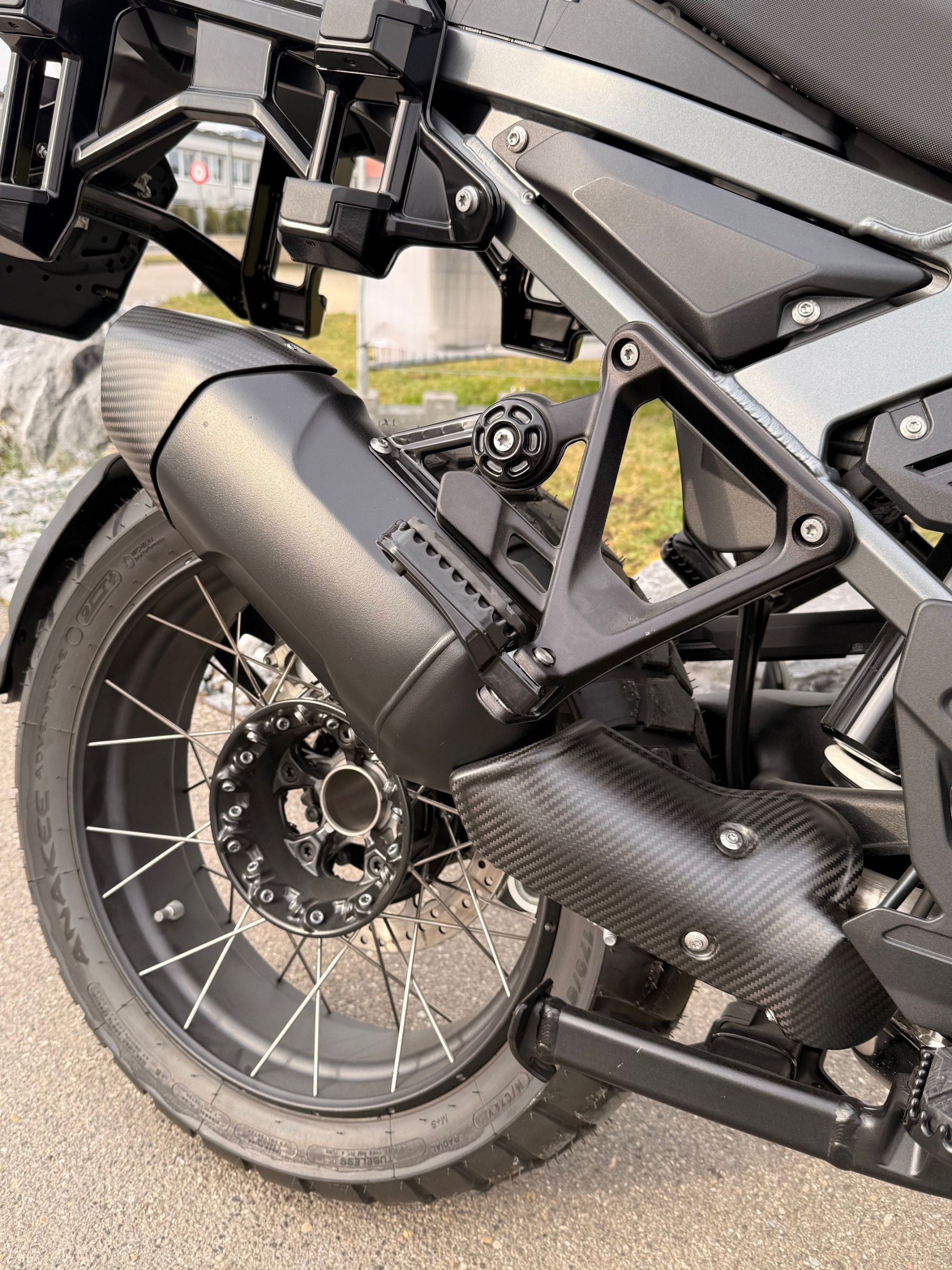 BMW R 1300 GS Adventure HEDIN CUSTOMS "white Rino" -Boxer Deal-image-5