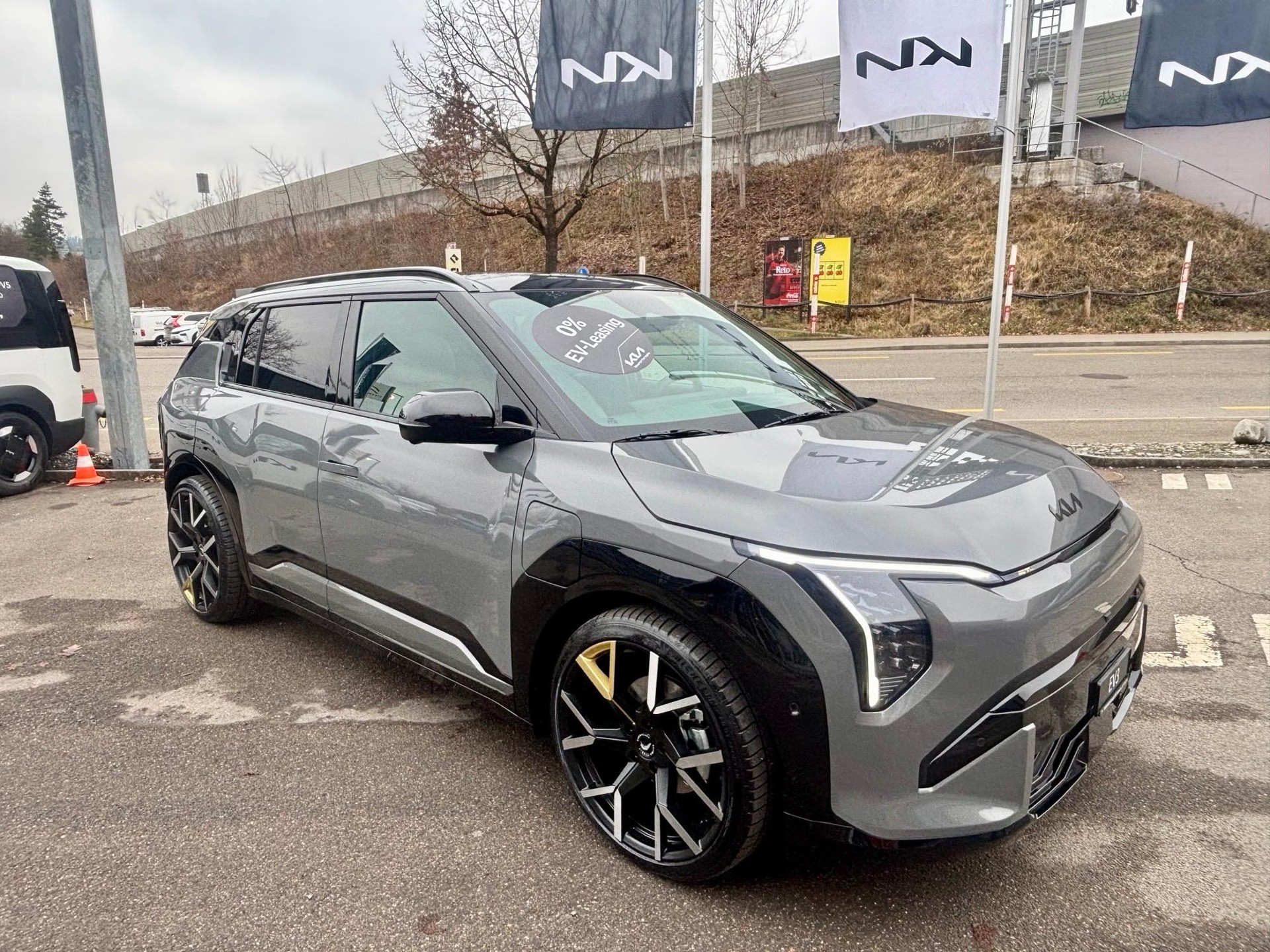 KIA EV3 81 kWh GT-Line-showroom-element-1