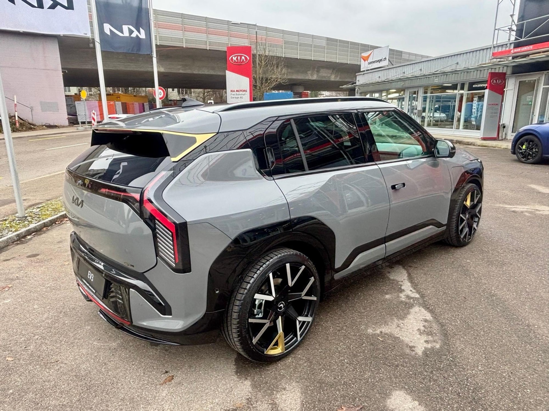 KIA EV3 81 kWh GT-Line-showroom-element-2