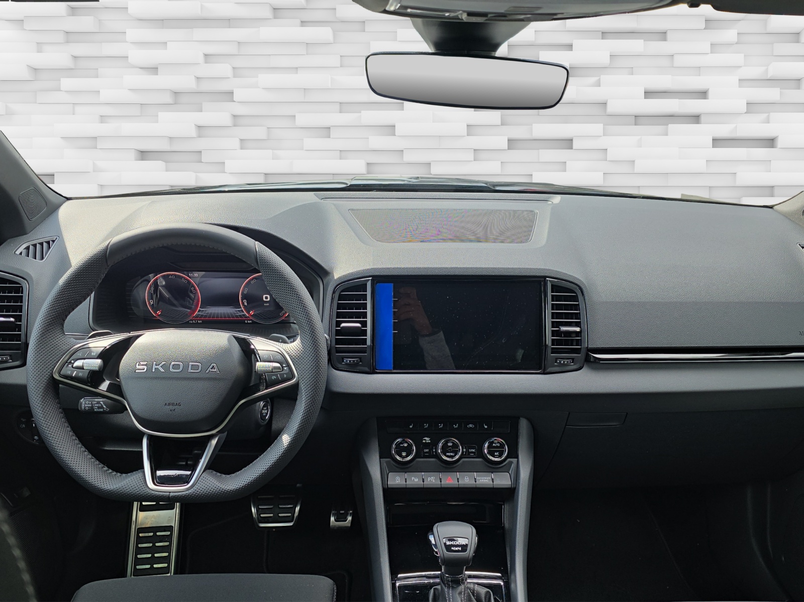 SKODA Karoq 2.0 TSI SportLine 4x4 DSG-image-6
