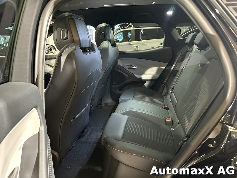 FORD Explorer Extended Range Premium AWD-image-12