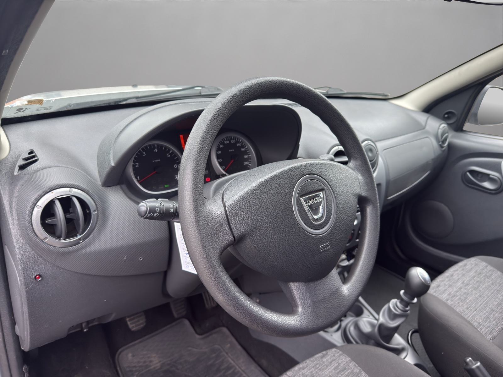 DACIA Duster 1.6 4x4-image-9
