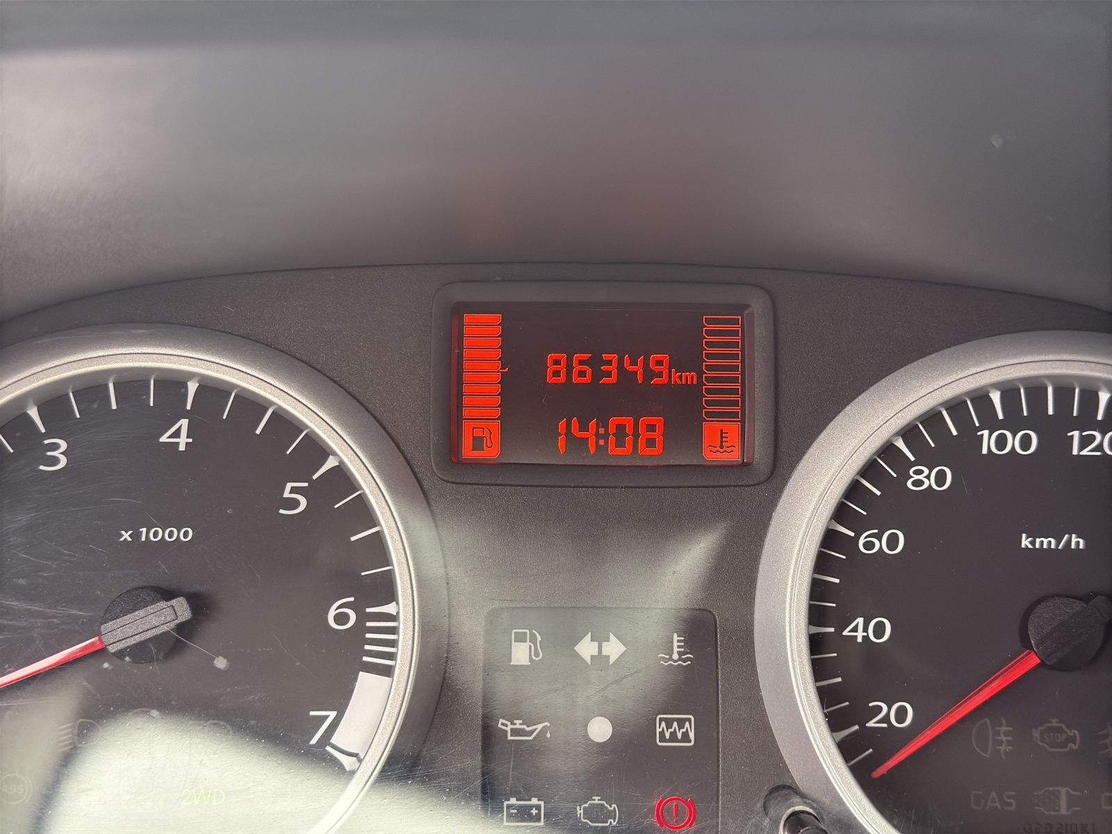 DACIA Duster 1.6 4x4-image-10