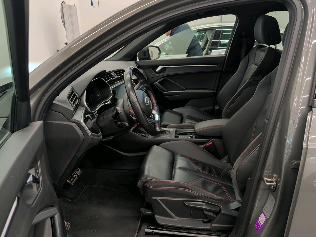 AUDI Q3 35 TFSI S line S-tronic-image-3