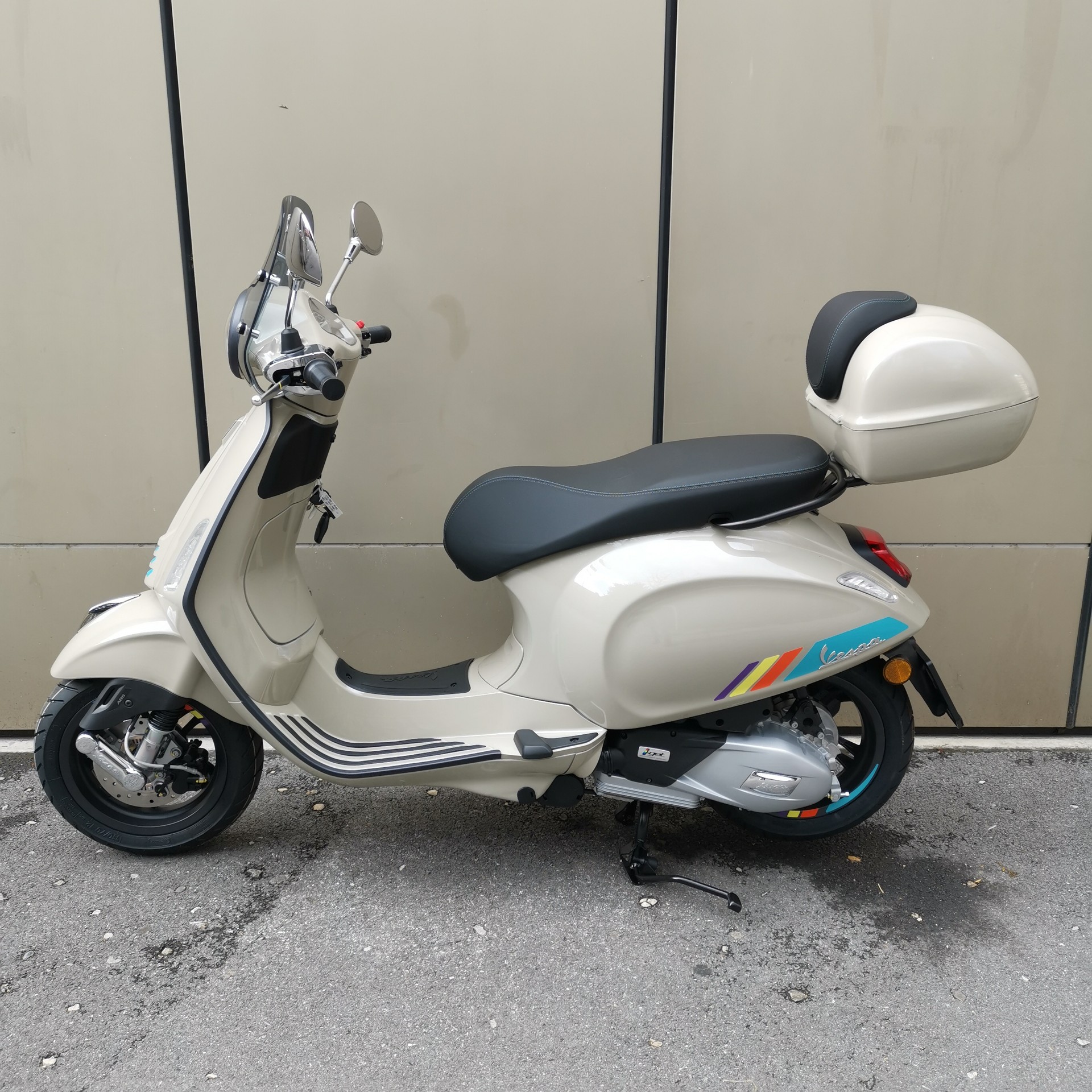 PIAGGIO Vespa 125 Primavera Sport Euro 5+-image-3