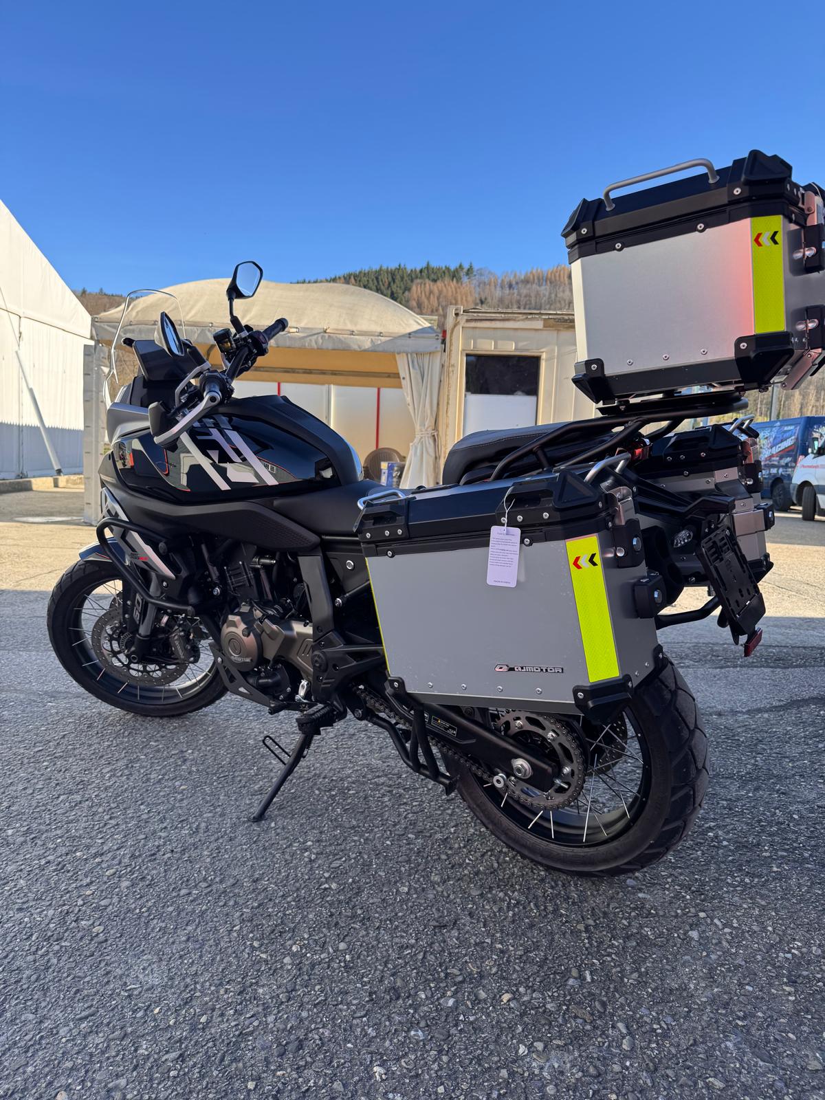 QJ SRT 600 SX (35kW)-image-2