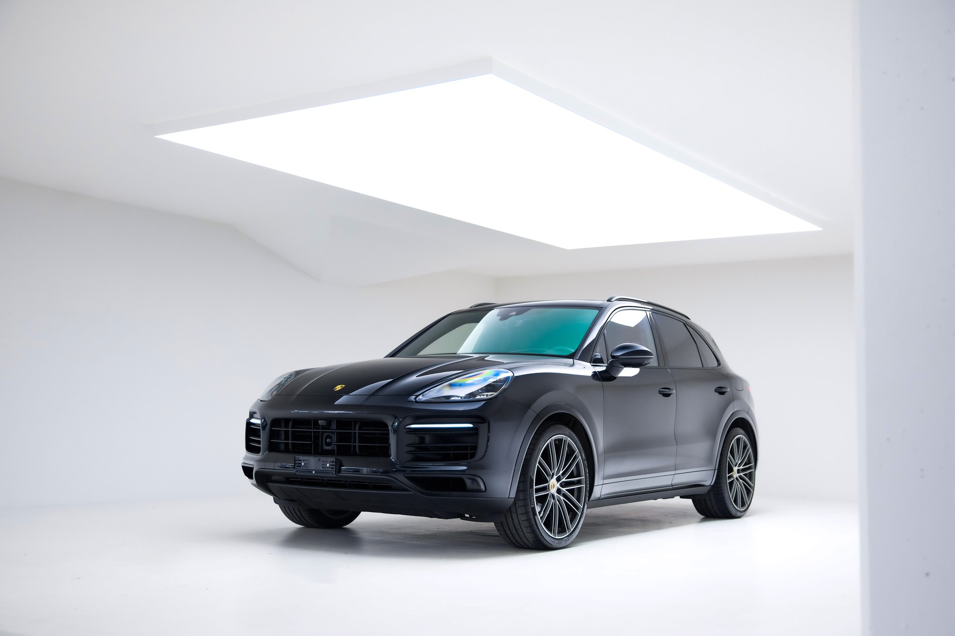 PORSCHE Cayenne E-Hybrid