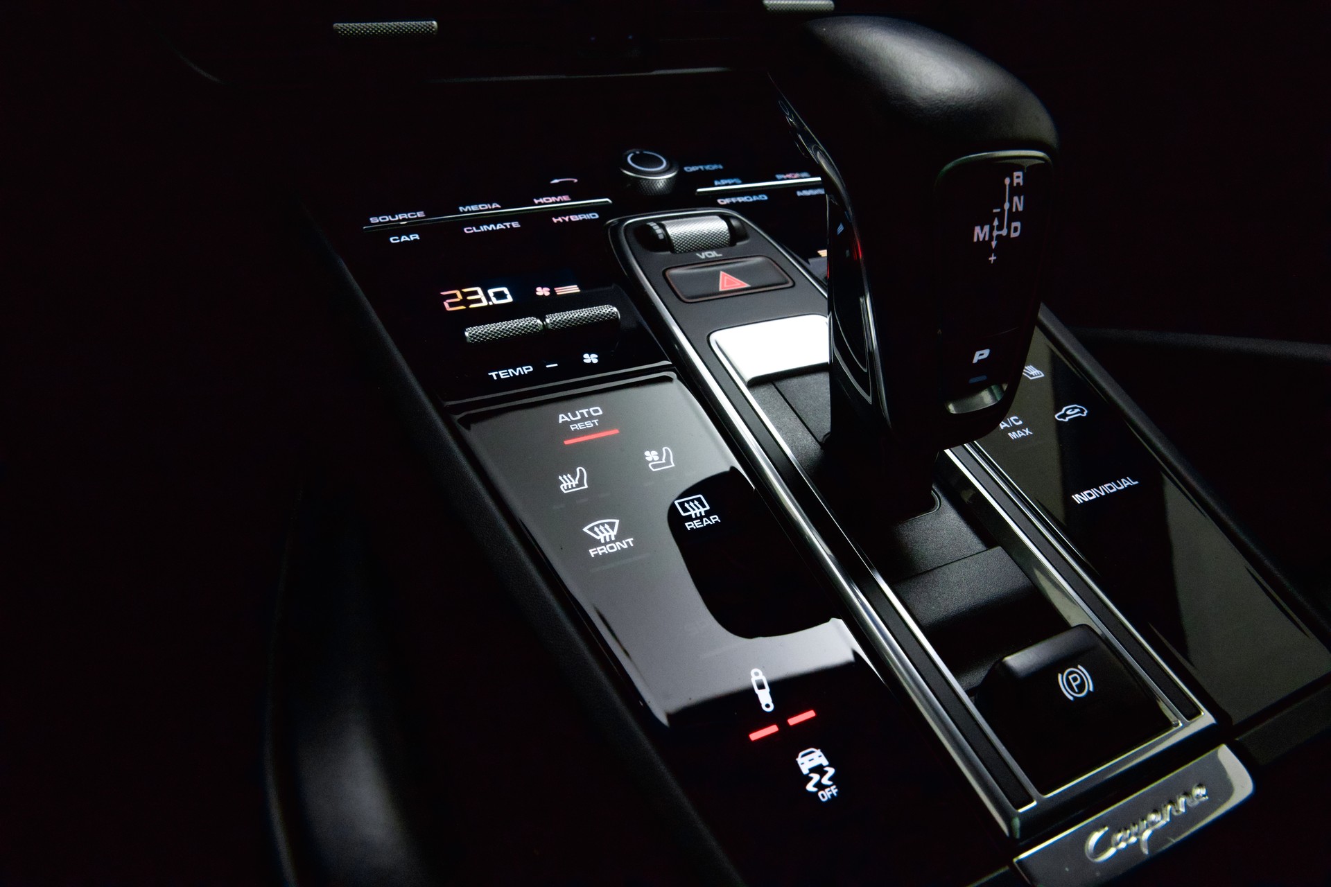 PORSCHE Cayenne E-Hybrid-image-27