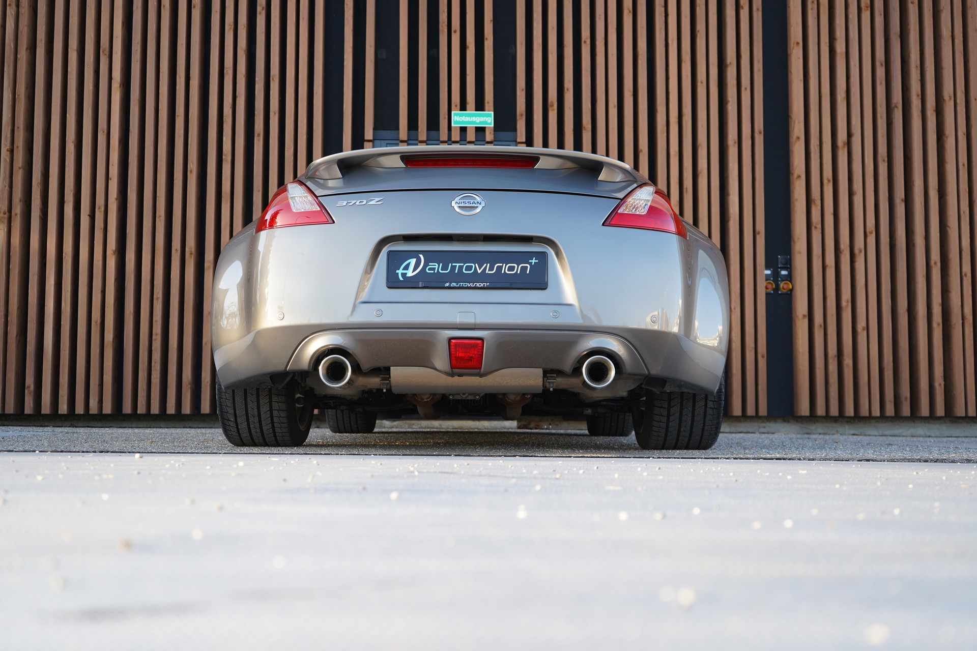NISSAN 370 Z PACK AUTOMATIC l 330 PS-image-15