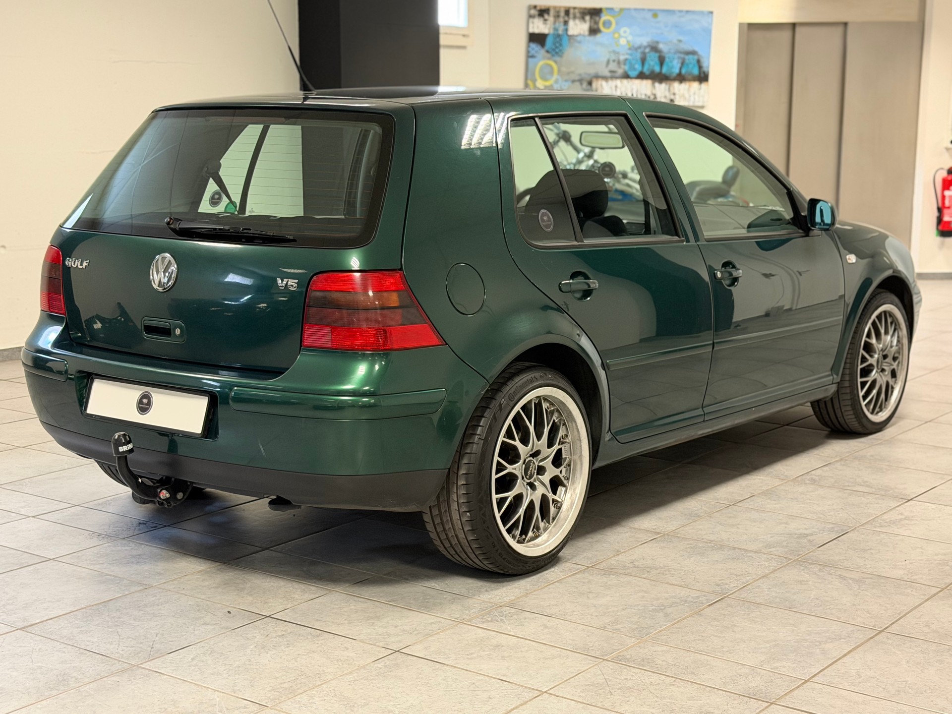 VW Golf 2.3 V5 GTI-image-9