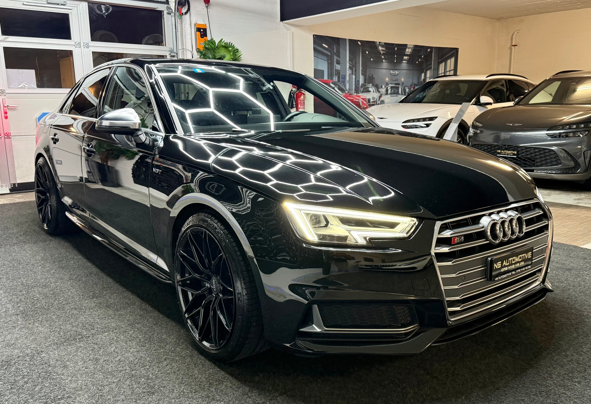 AUDI S4 Limousine 3.0 TFSI quattro tiptronic-showroom-element-2