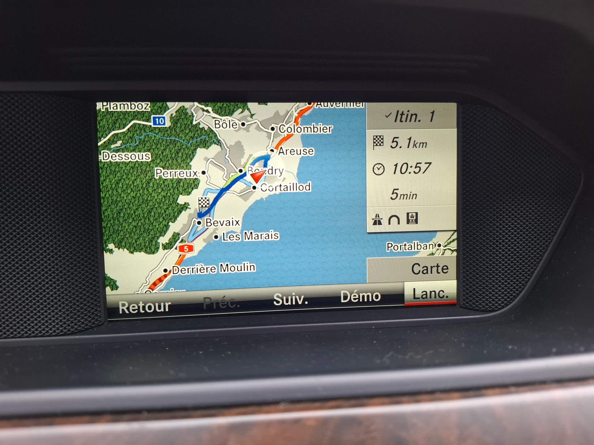 MERCEDES-BENZ C 300 CDI Elégance 4Matic 7G-Tronic-image-11