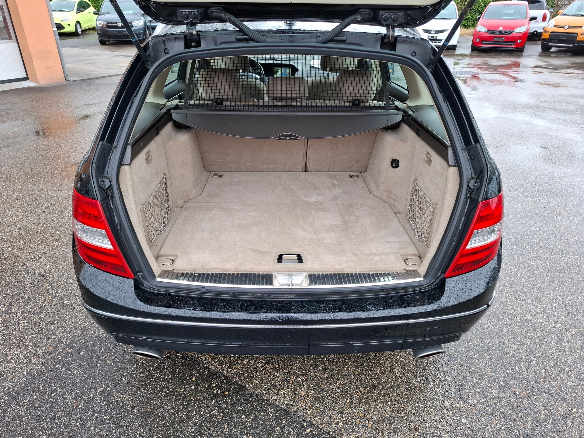 MERCEDES-BENZ C 300 CDI Elégance 4Matic 7G-Tronic-image-13