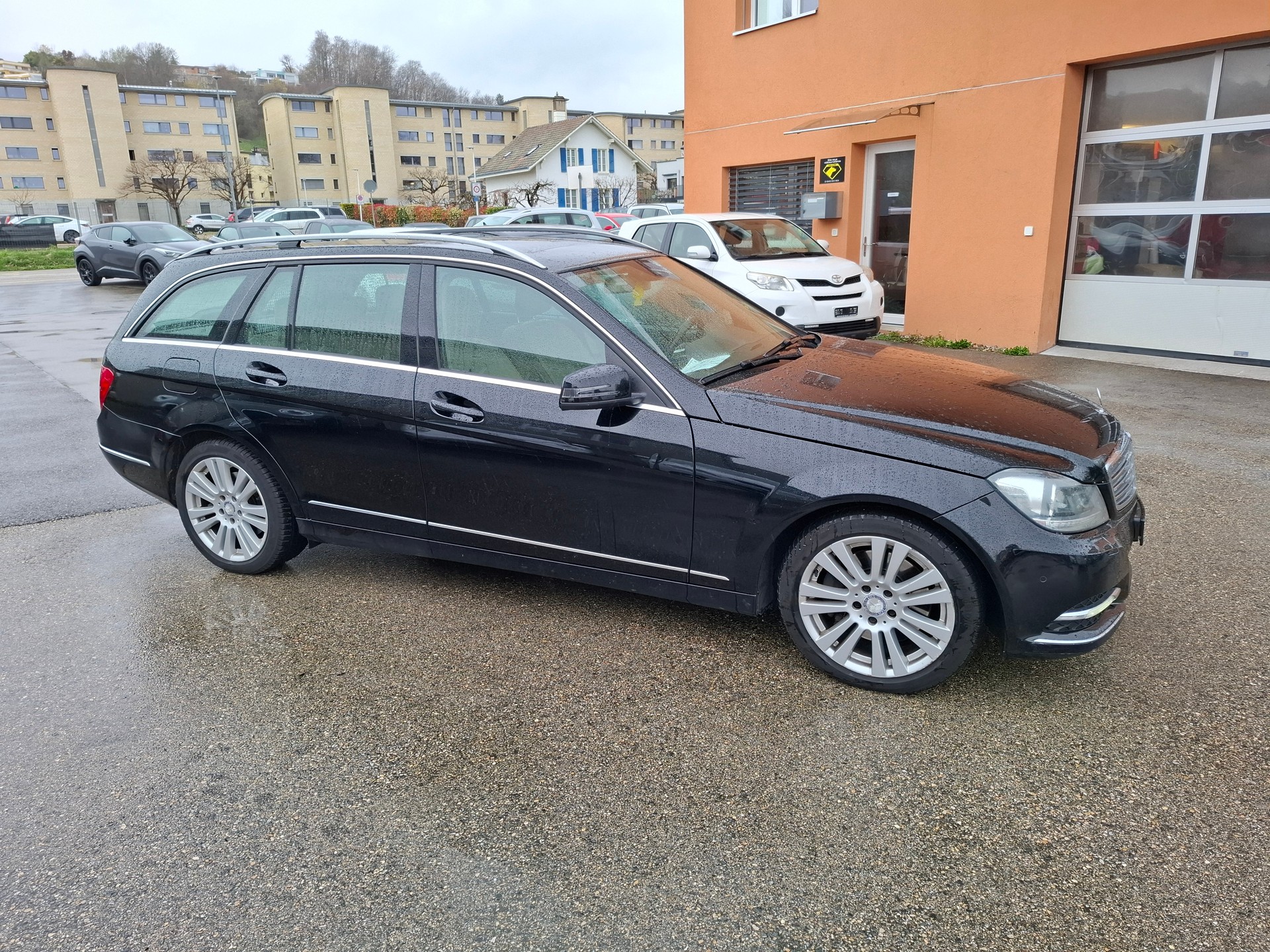 MERCEDES-BENZ C 300 CDI Elégance 4Matic 7G-Tronic-image-5