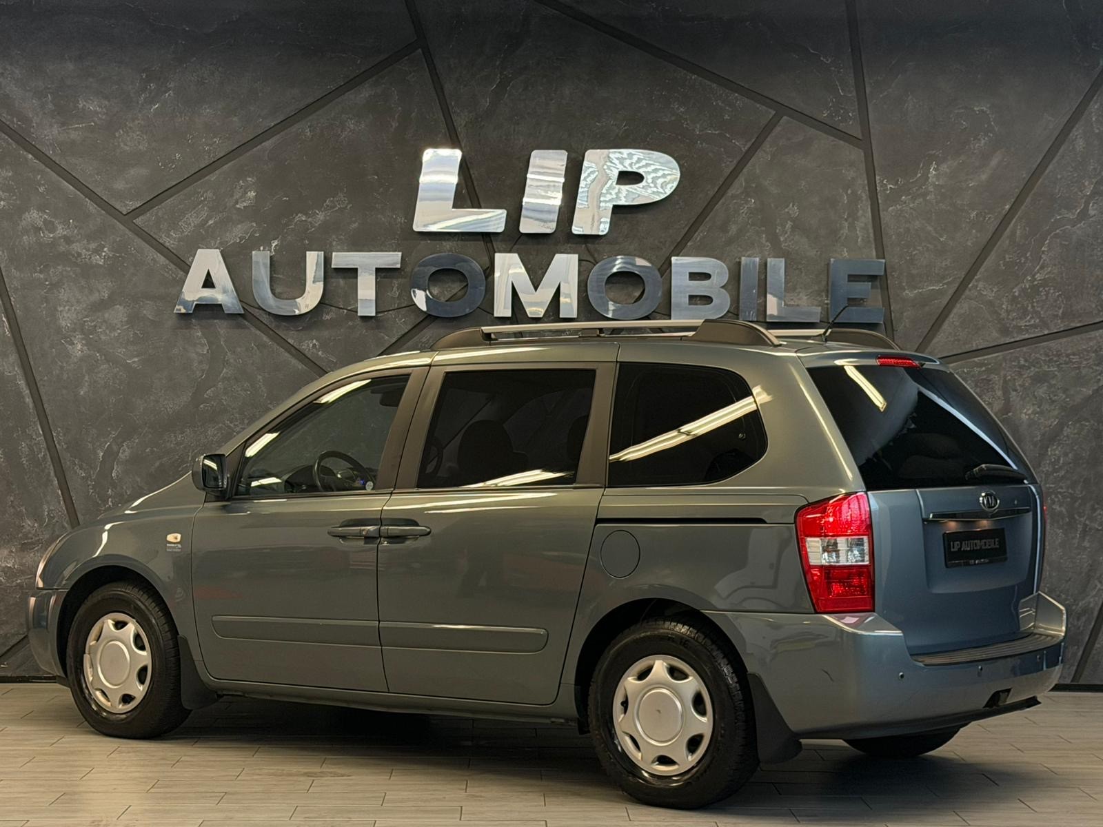KIA Carnival 2.9 CRDi Style-image-7