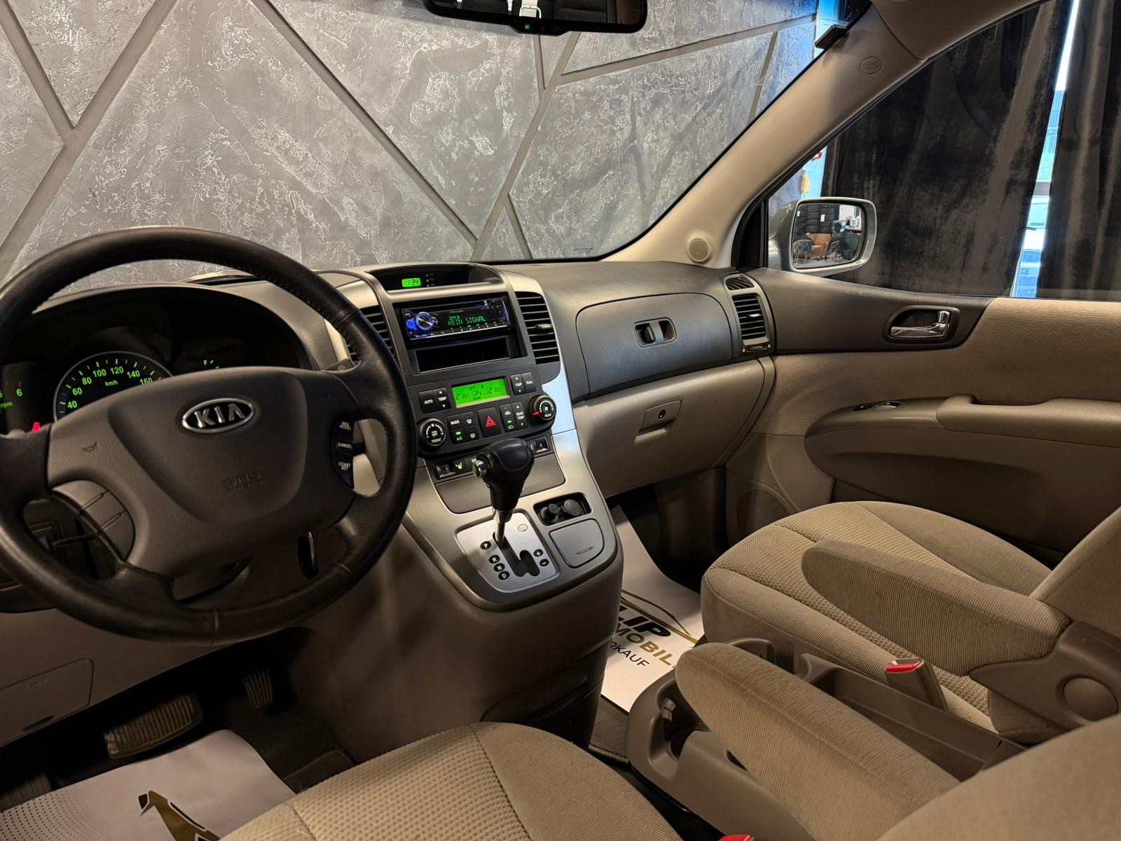 KIA Carnival 2.9 CRDi Style-image-9