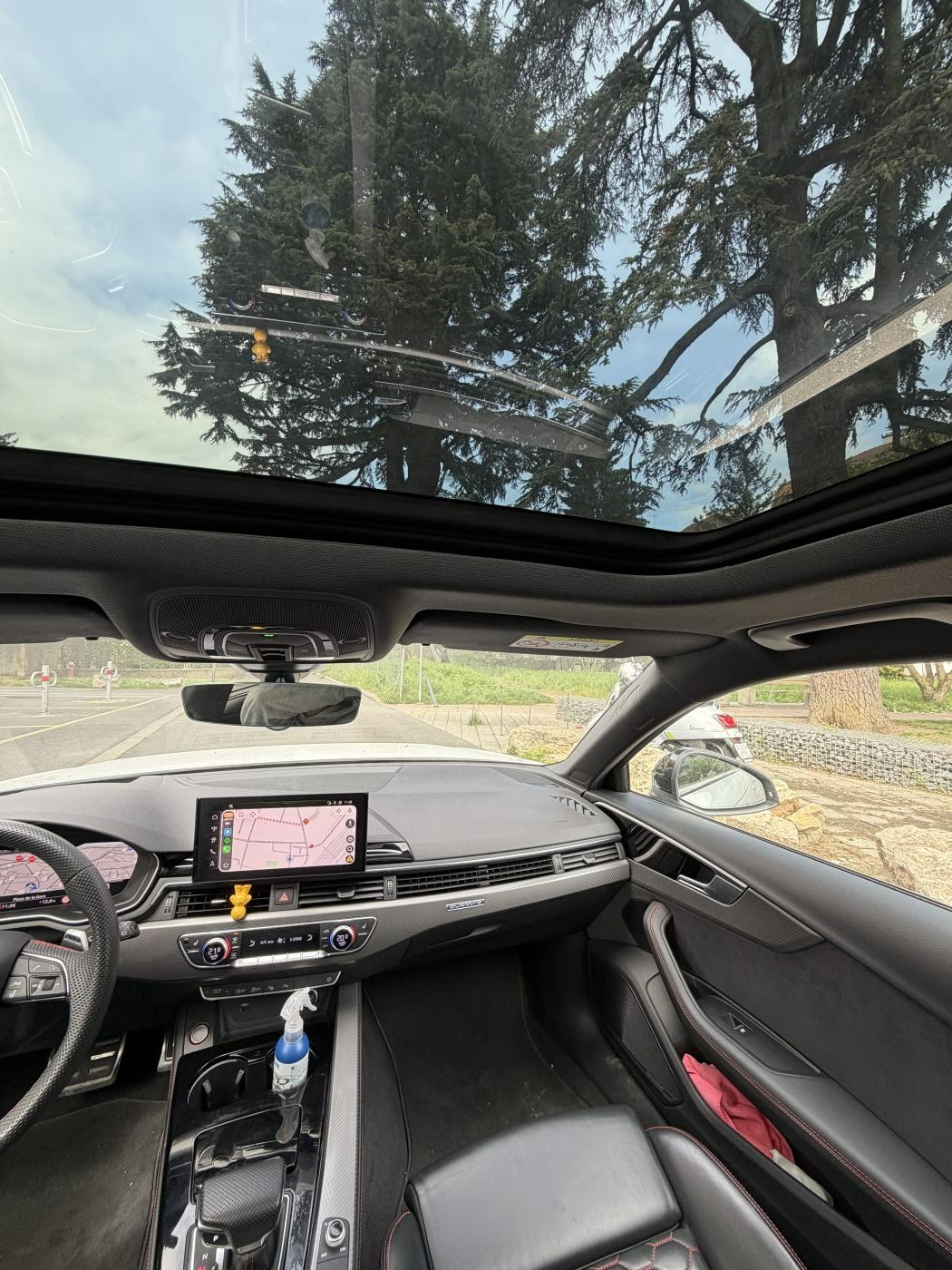 AUDI RS4 Avant quattro tiptronic-image-6