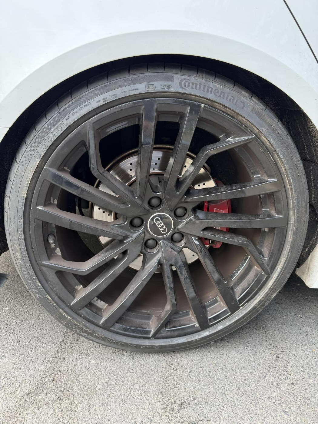 AUDI RS4 Avant quattro tiptronic-image-10