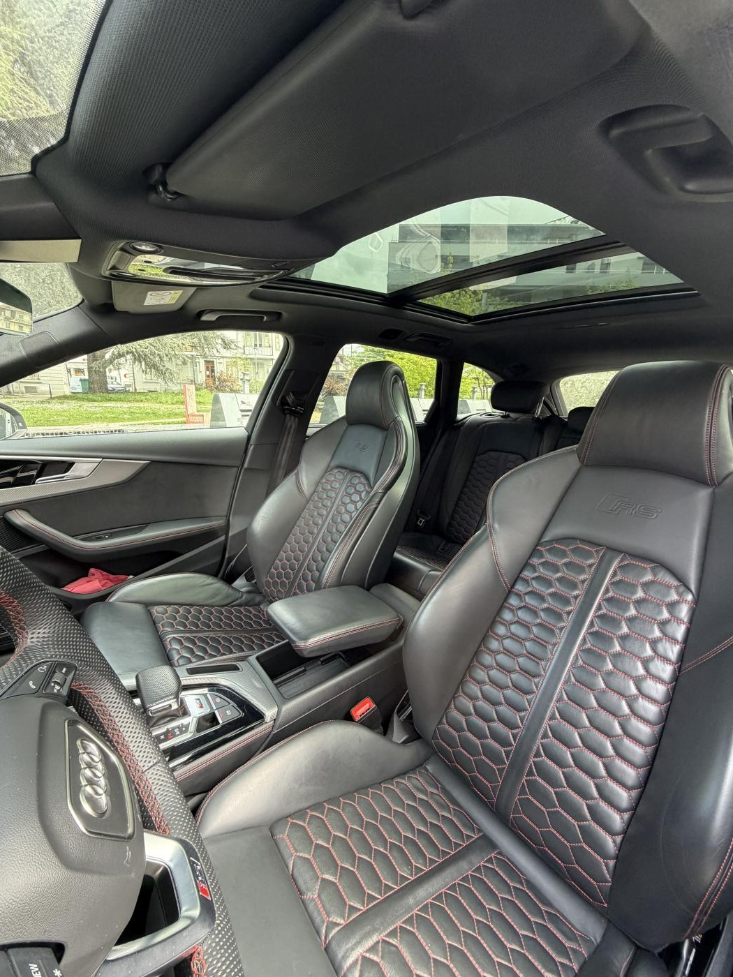 AUDI RS4 Avant quattro tiptronic-showroom-element-3