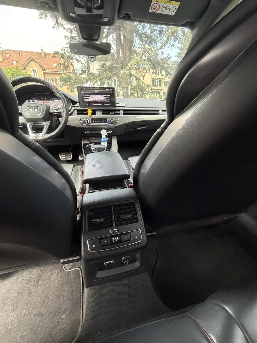 AUDI RS4 Avant quattro tiptronic-image-5