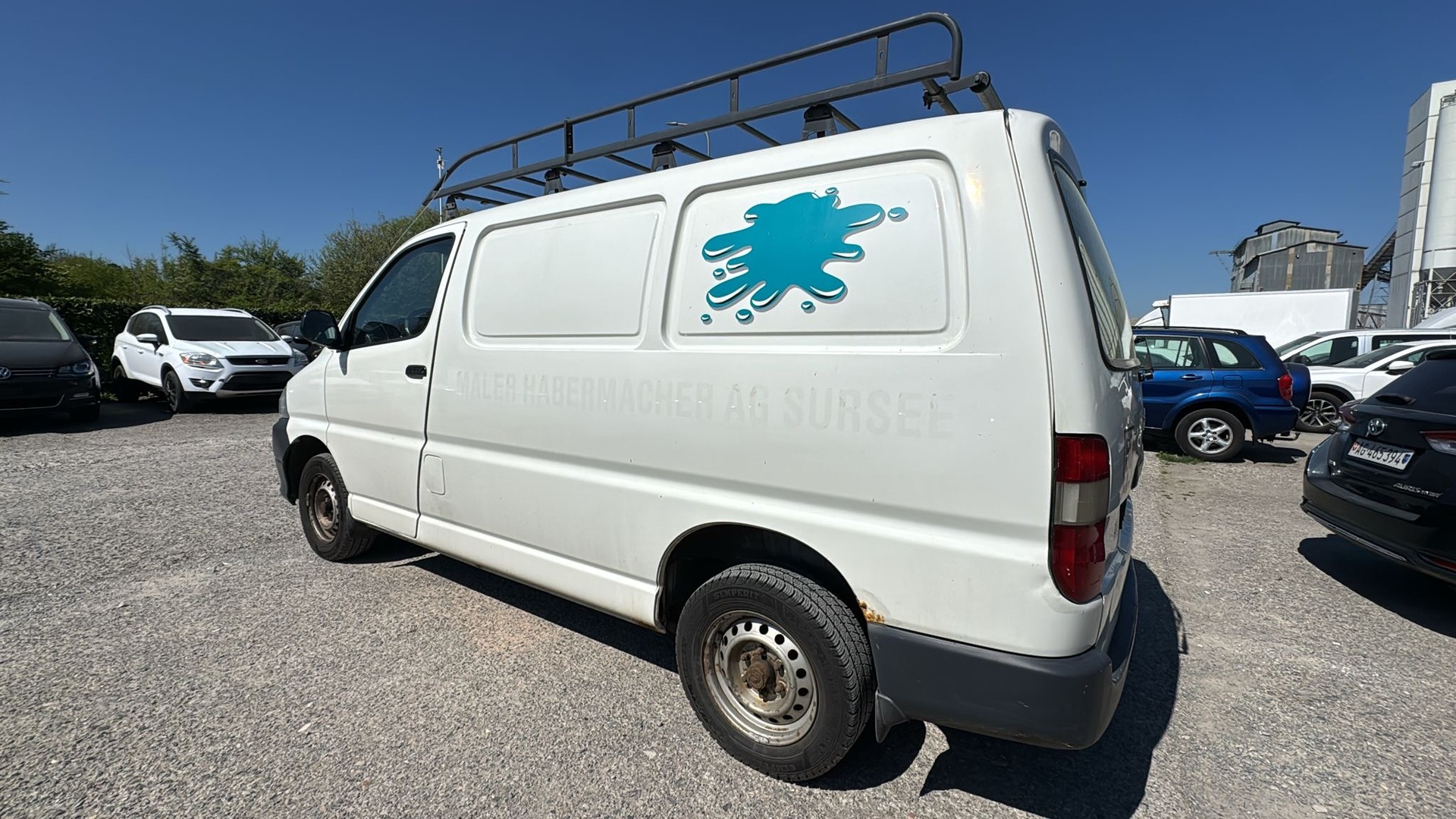 TOYOTA Hiace D-4D Kombi SWB-image-3
