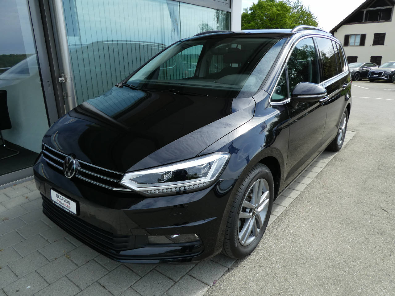 VW Touran 1.5 TSI Comfortline United DSG-showroom-element-1