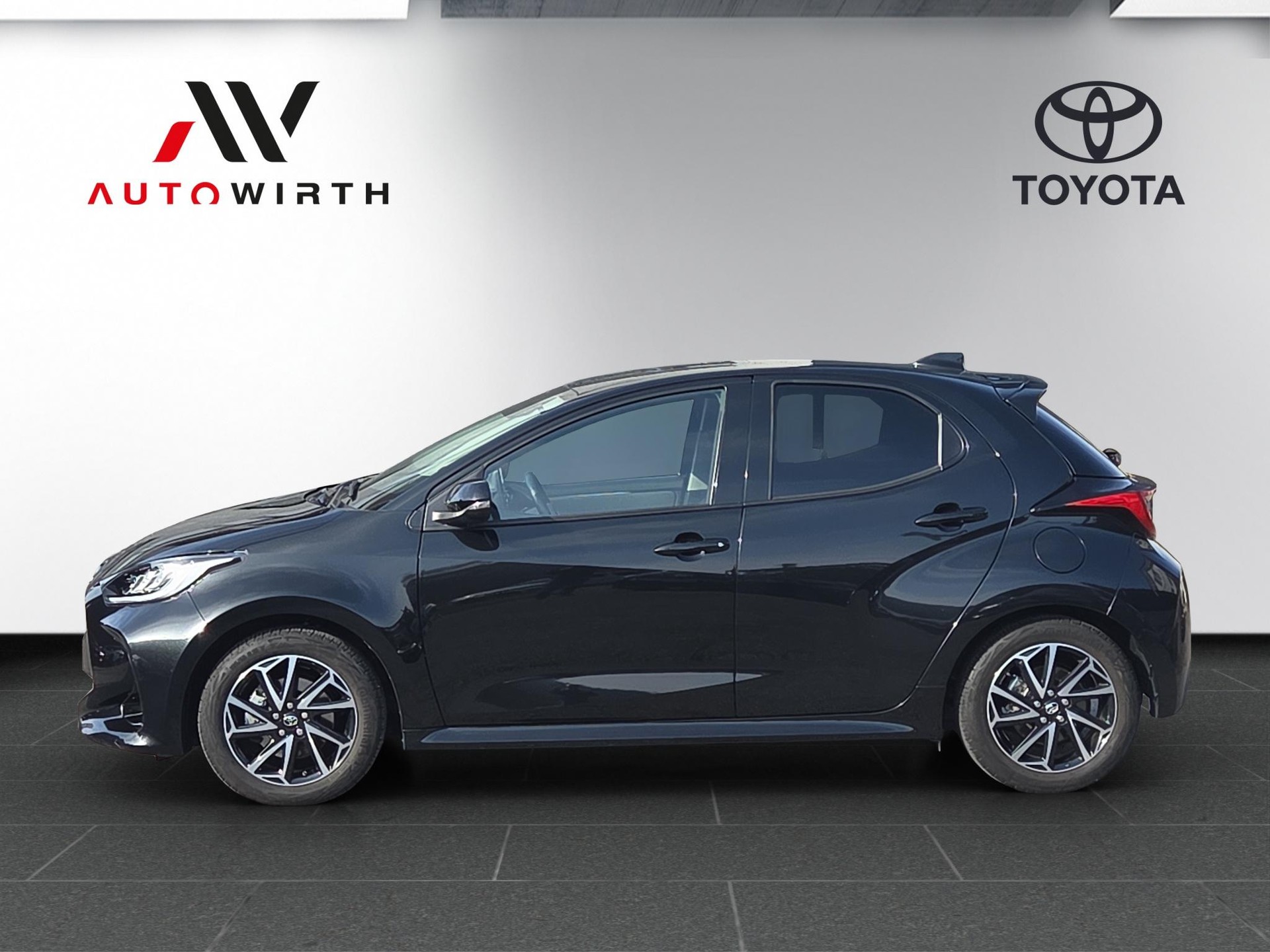 TOYOTA Yaris 1.5 VVT-i HSD Trend-image-7