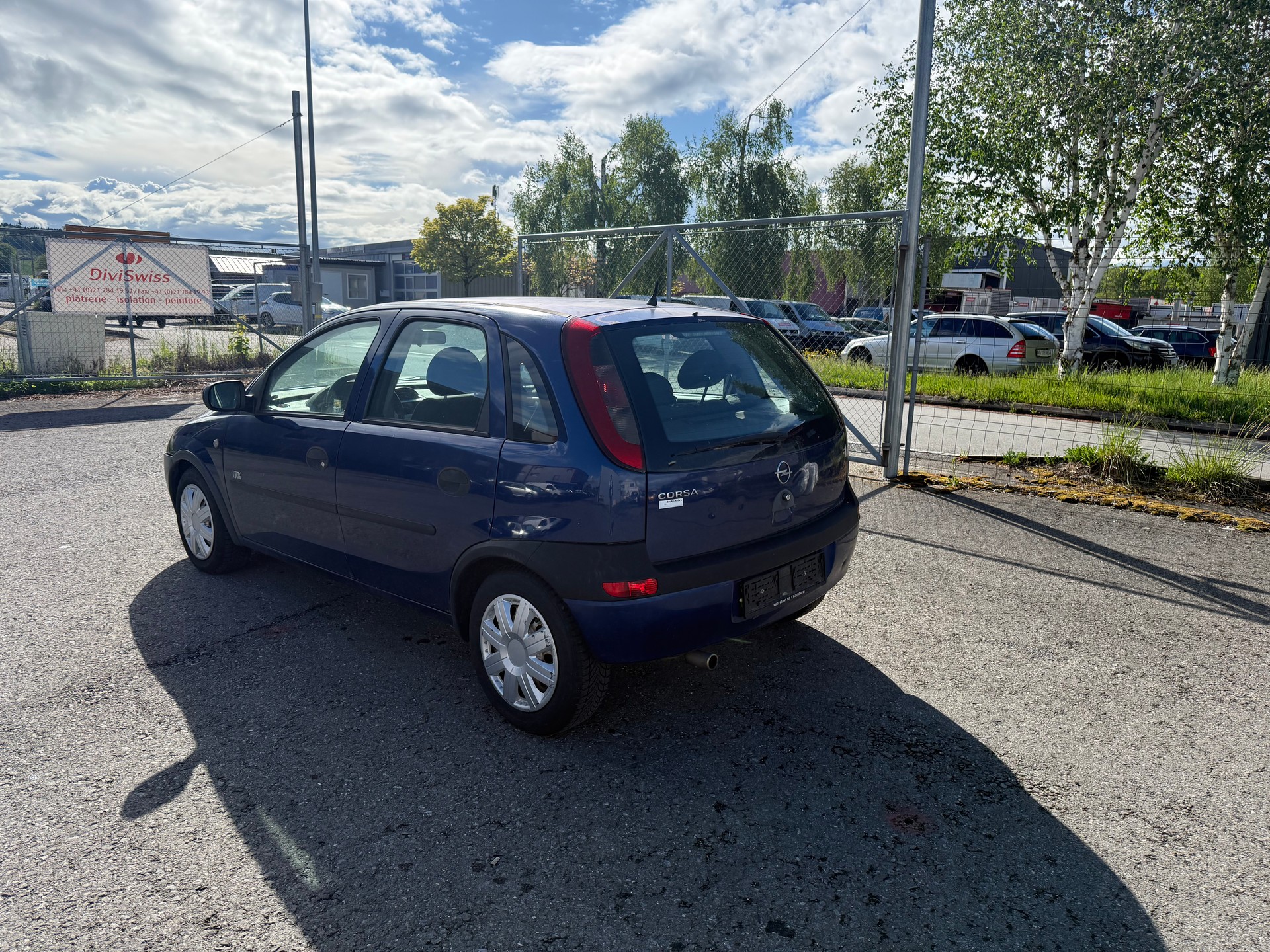 OPEL Corsa 1.2 16V Club-image-10