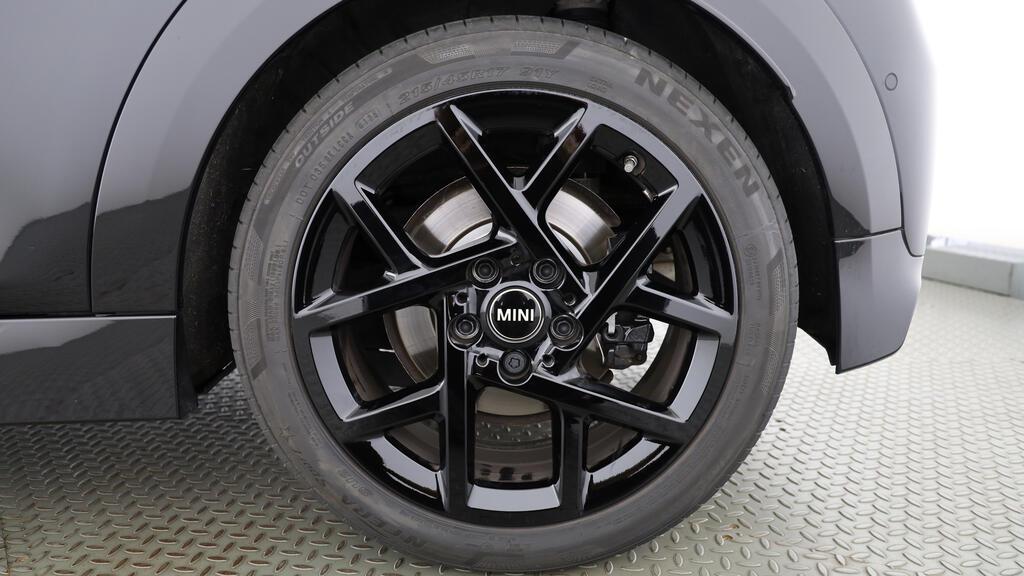 MINI Cooper C (3d)-image-7