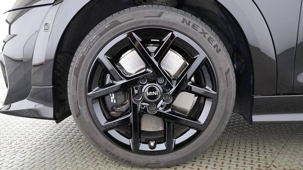 MINI Cooper C (3d)-image-9