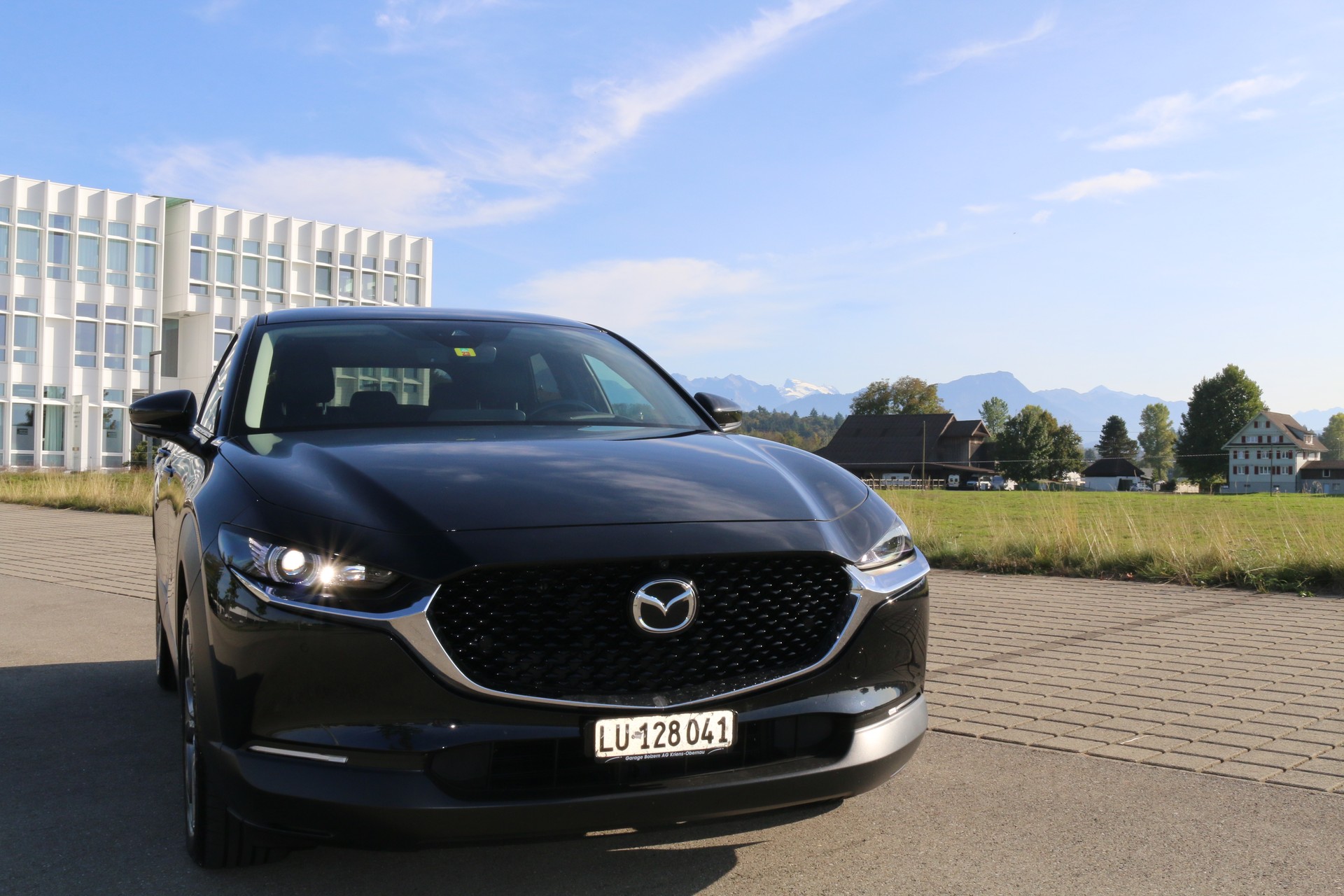 MAZDA CX-30 SKYACTIV-X 186 M Hybrid AWD Revolution Automat-image-2