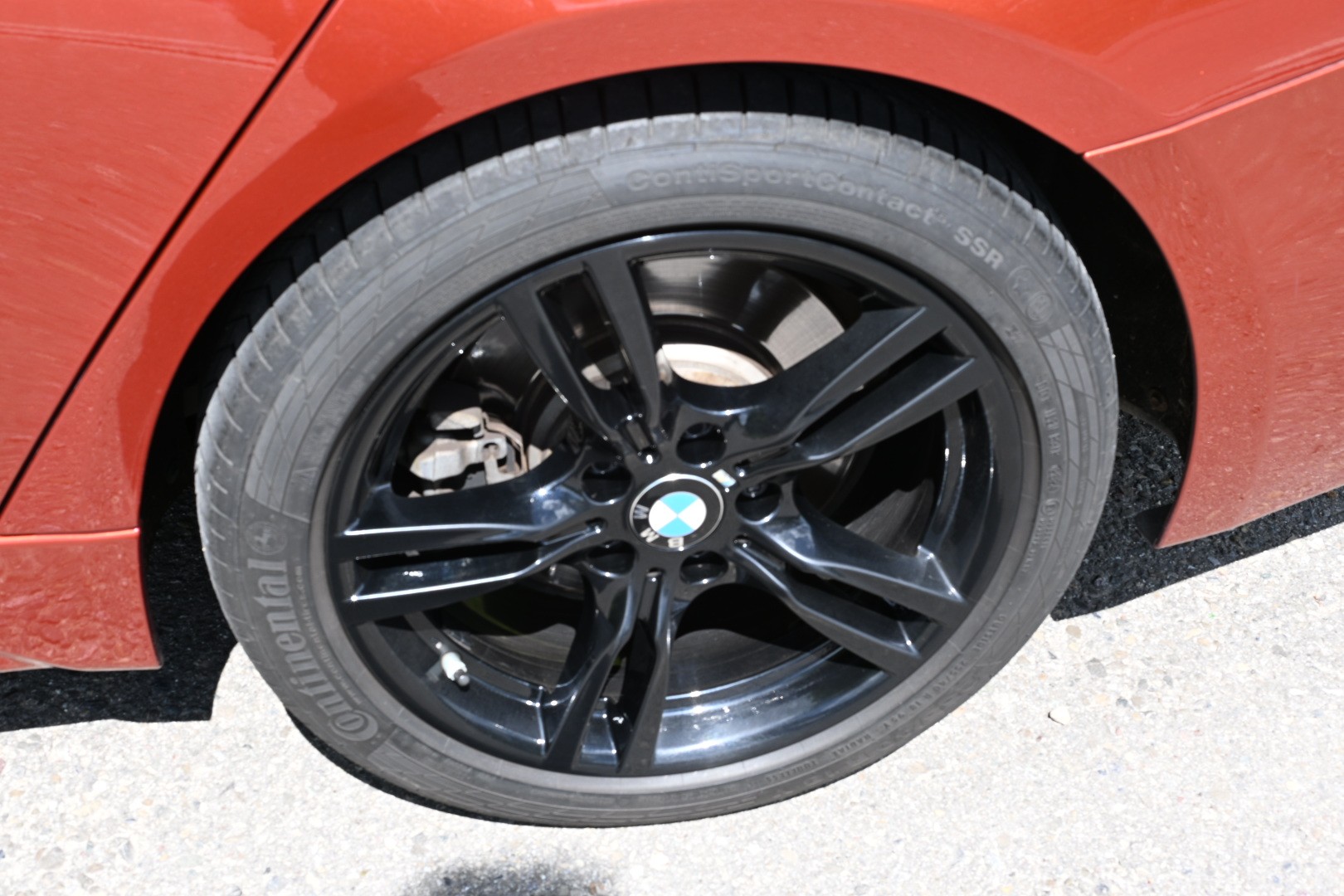 BMW 340i xDrive-image-4