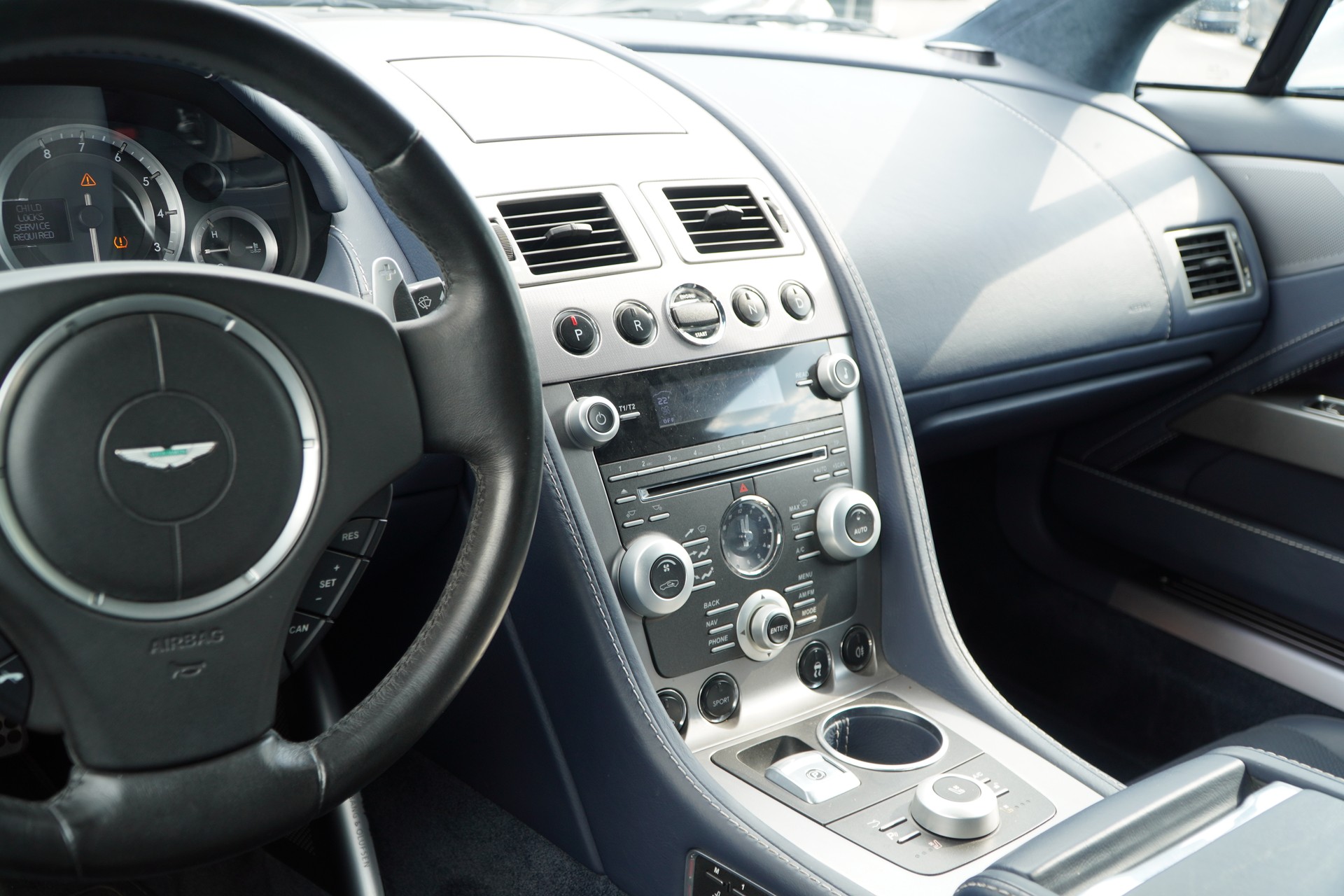ASTON MARTIN Rapide 5.9 V12 Touchtronic 2-image-21