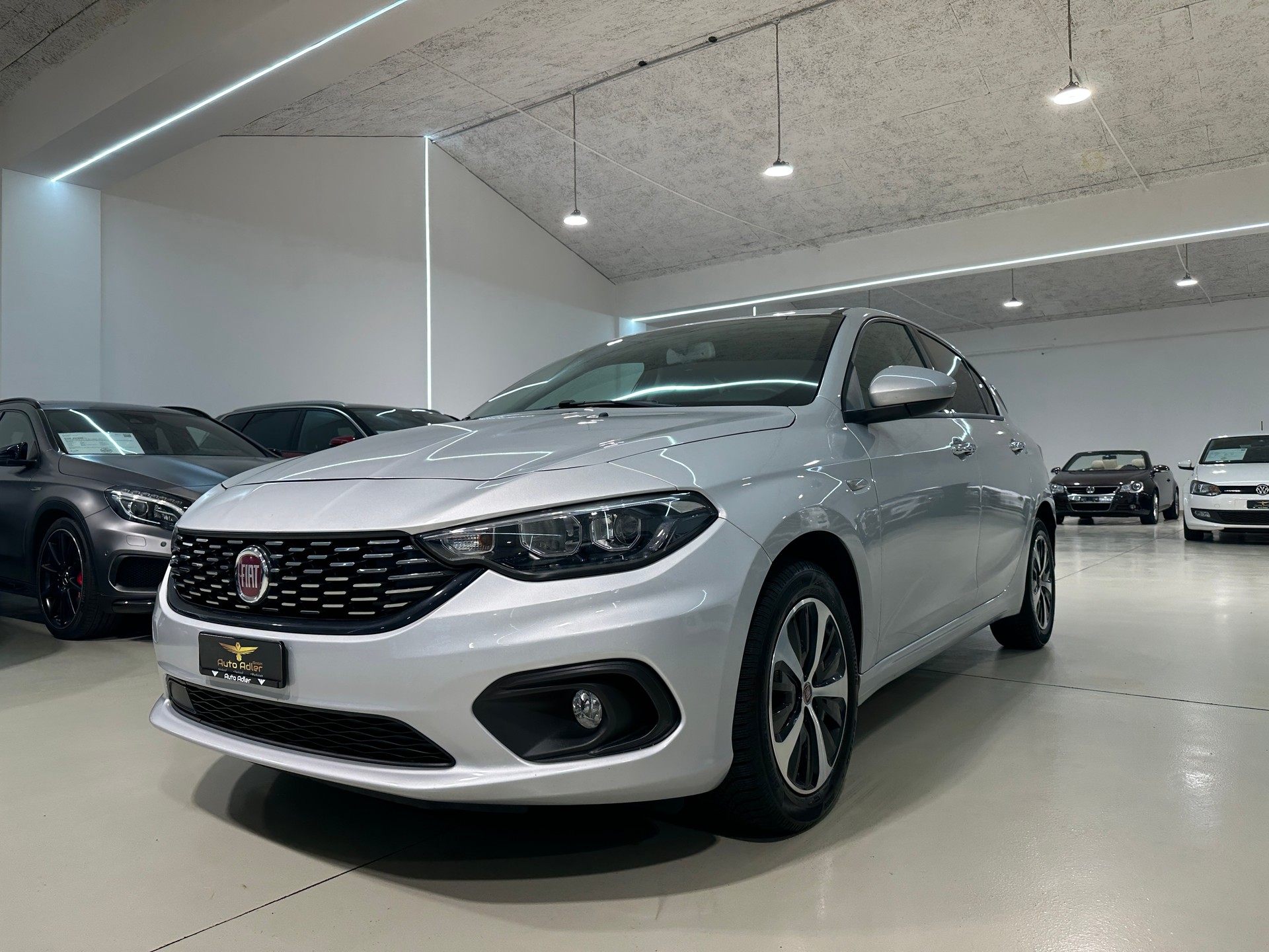FIAT Tipo 1.6MJ Lounge DCT-6-showroom-element-2