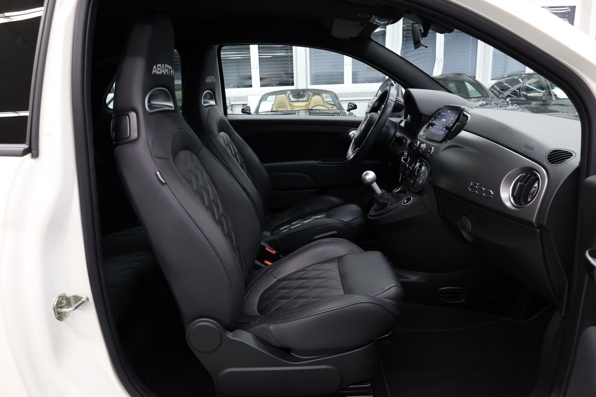 FIAT 595 Abarth 1.4 T-Jet 165 Turismo-image-16