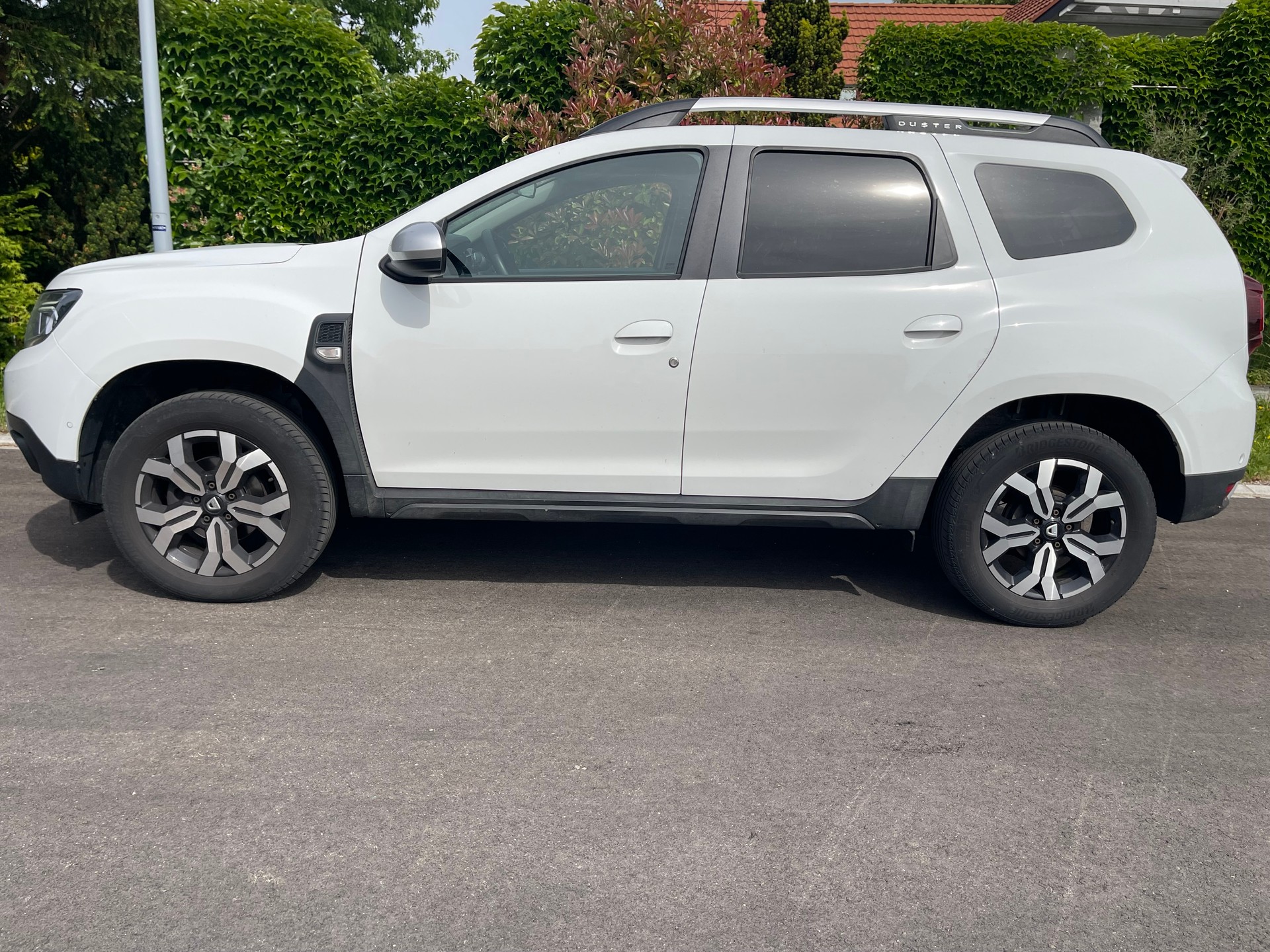DACIA Duster TCe 130 Comfort 4x2-image-2