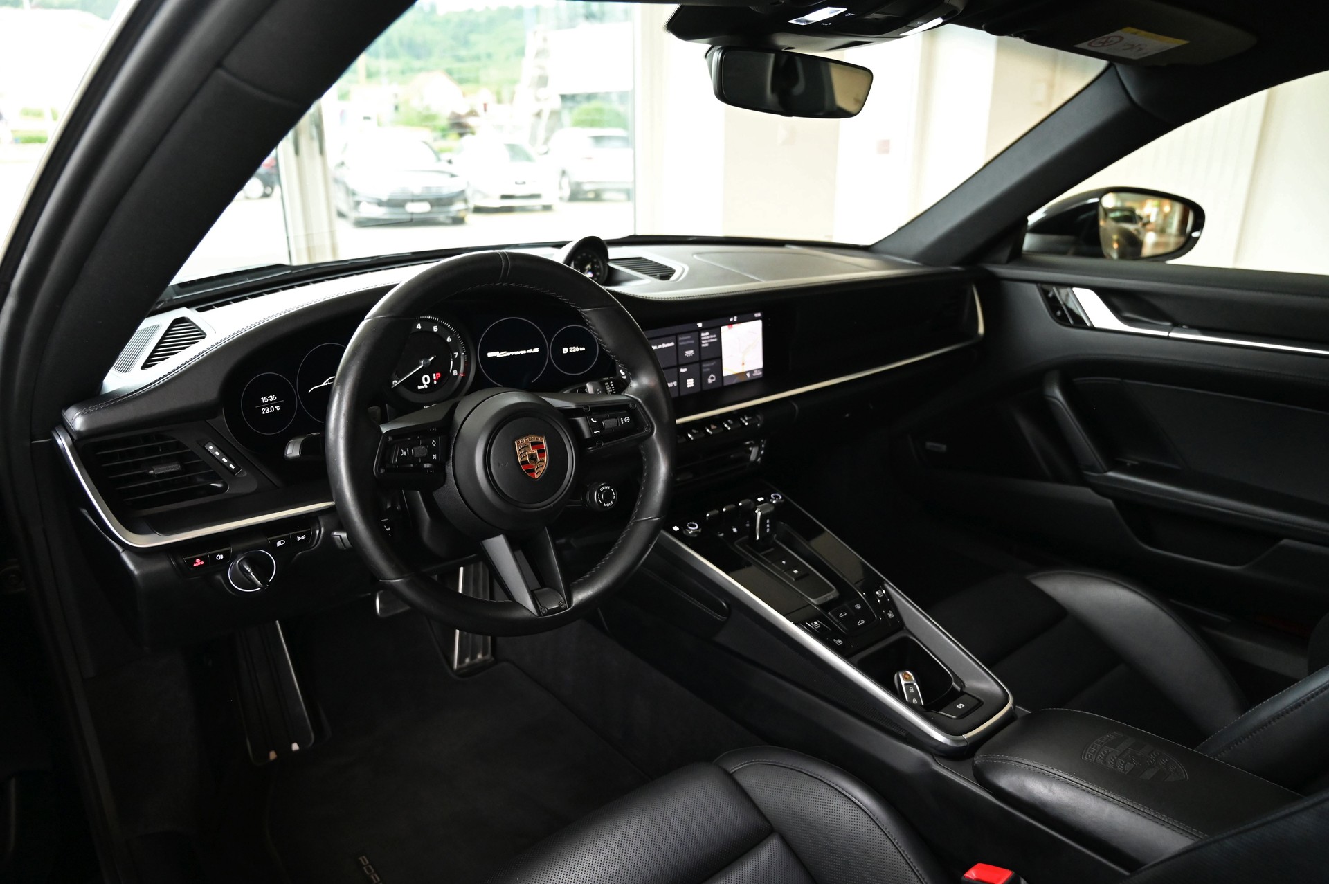 PORSCHE 911 Carrera 4S PDK-image-12
