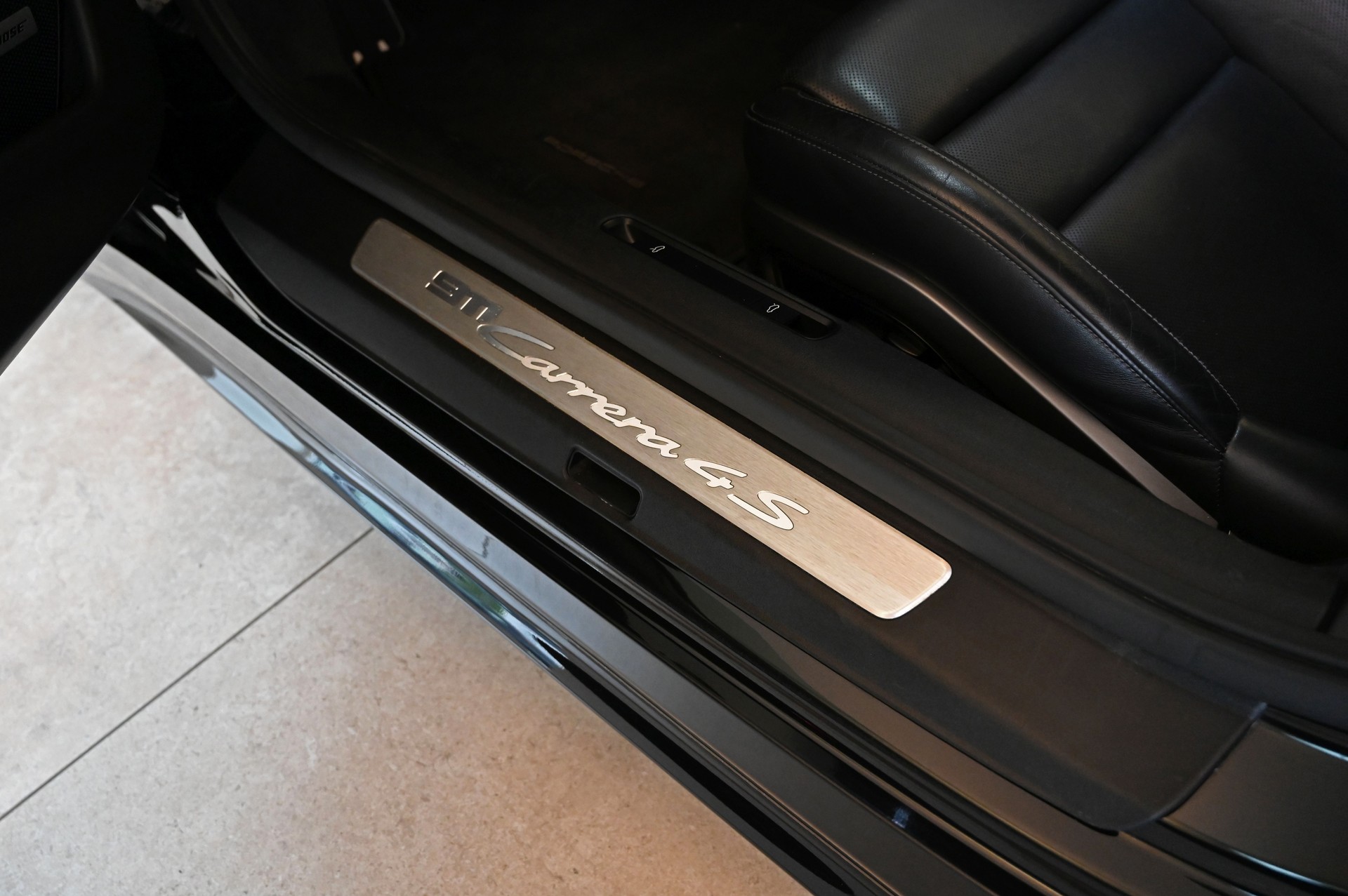 PORSCHE 911 Carrera 4S PDK-image-27