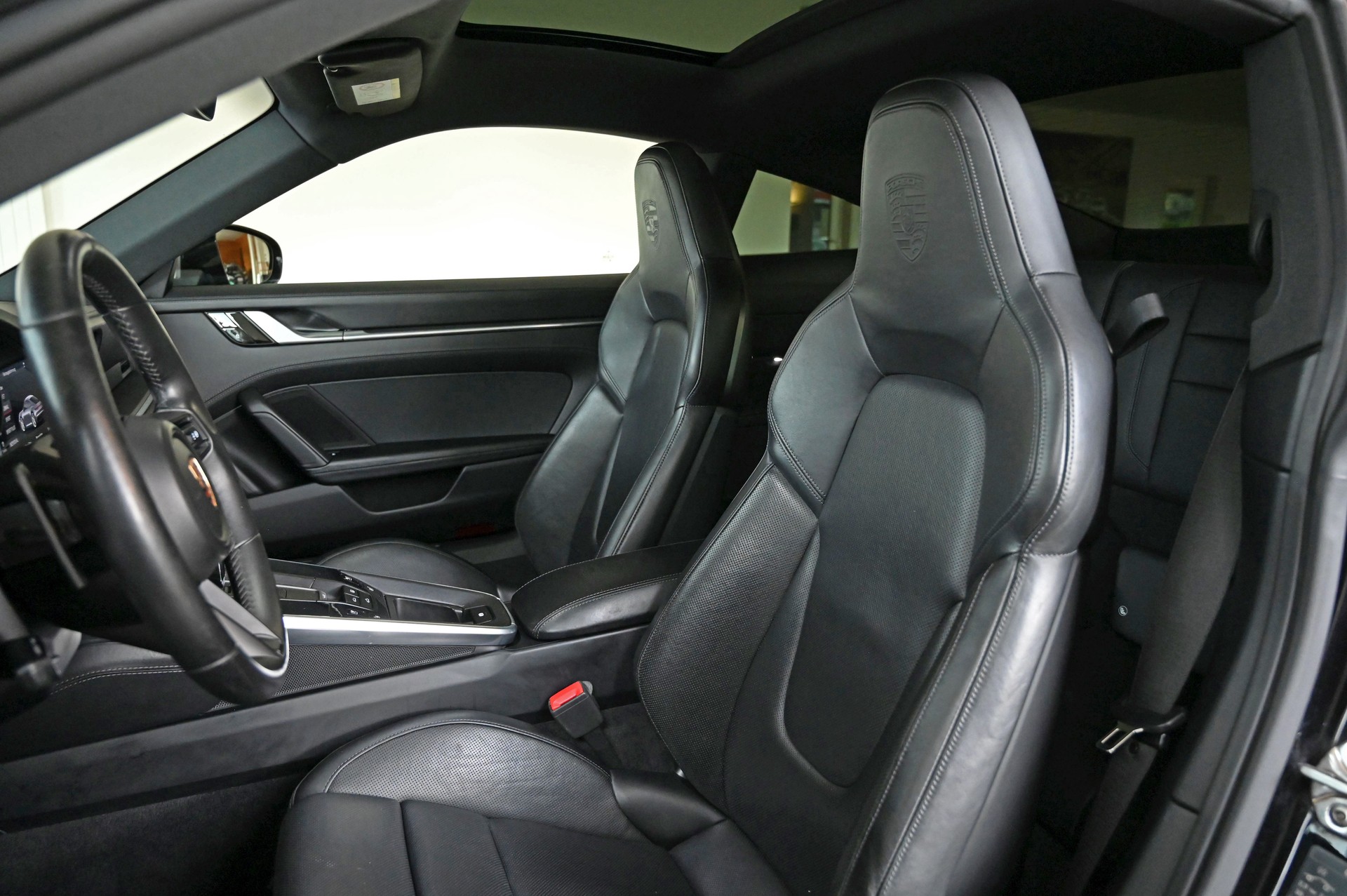 PORSCHE 911 Carrera 4S PDK-image-13