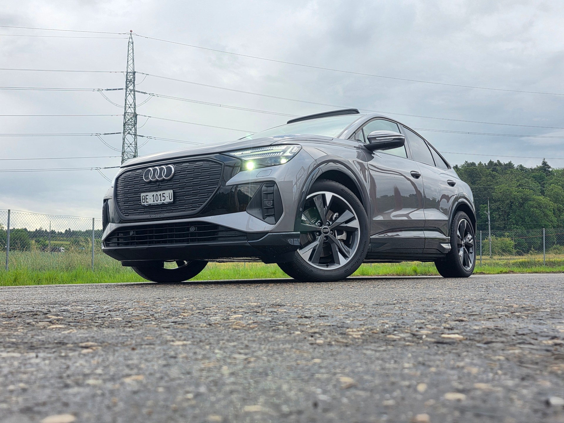 AUDI Q4 Sportback e-tron 45 Attraction quattro-image-6